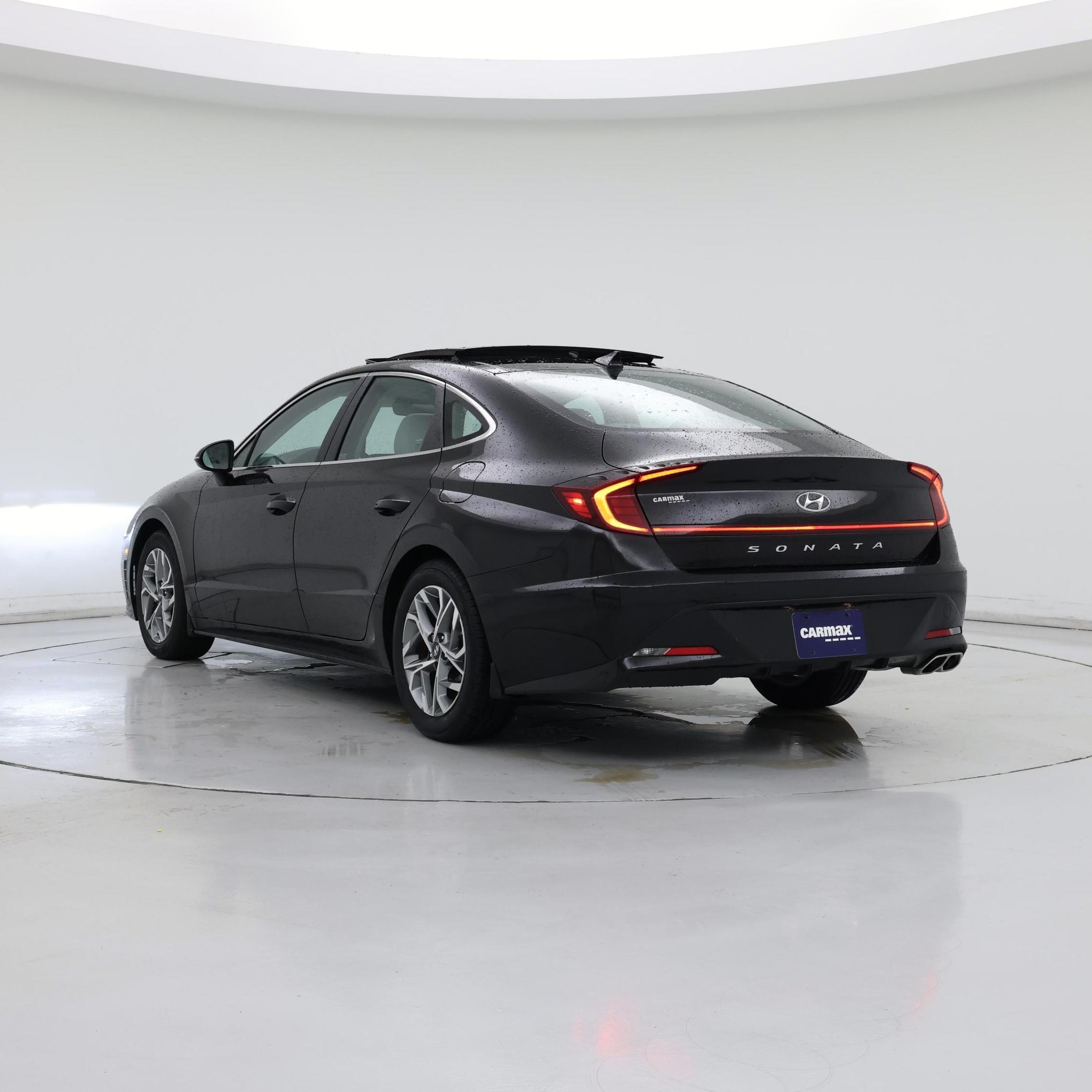 Thumbnail: 2023 Hyundai Sonata - 2