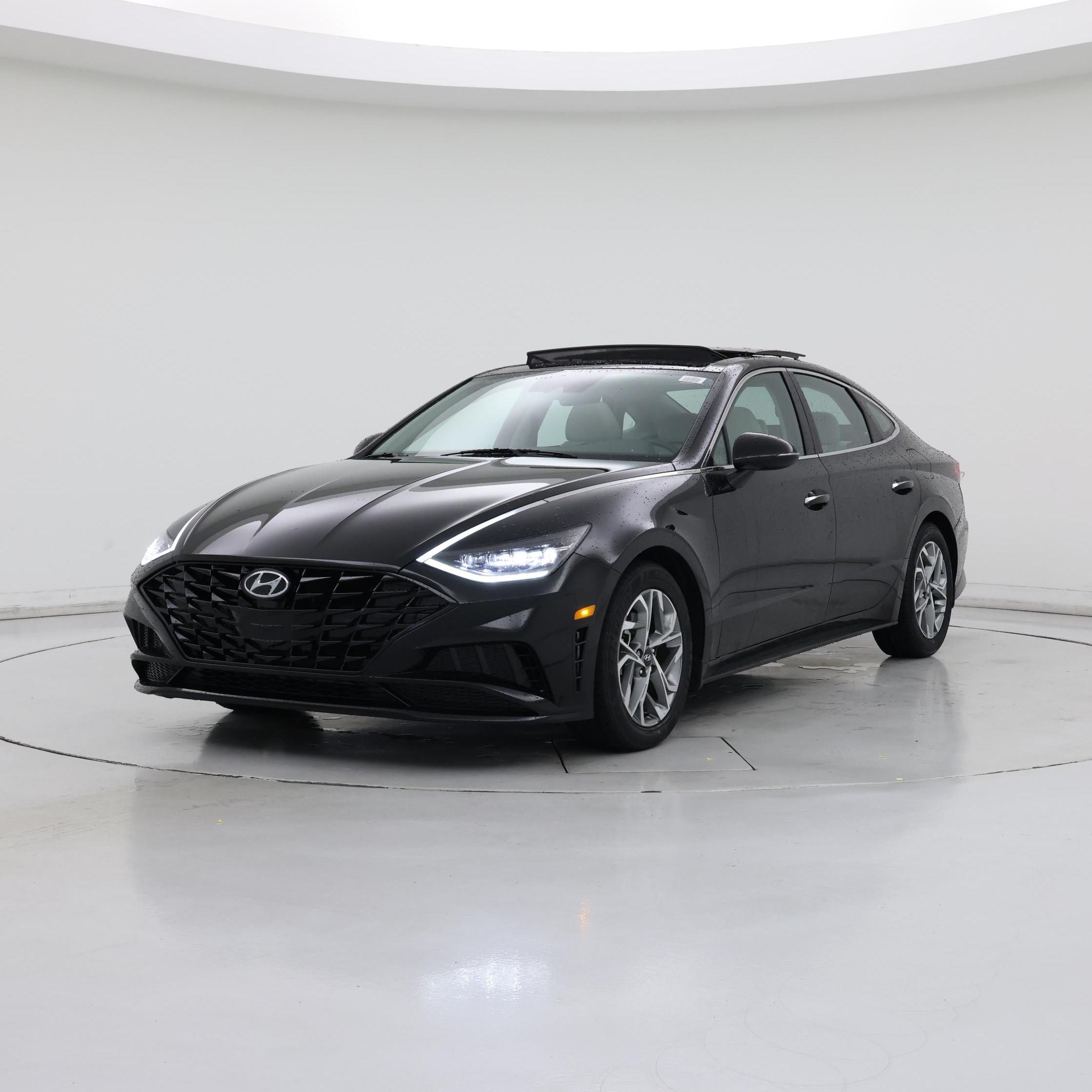 Thumbnail: 2023 Hyundai Sonata - 4