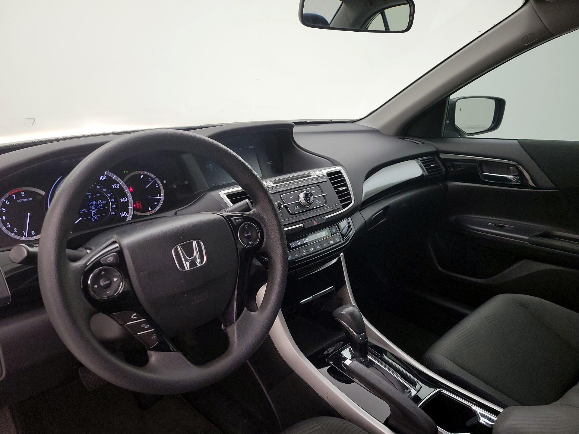 Thumbnail: 2017 Honda Accord - 9
