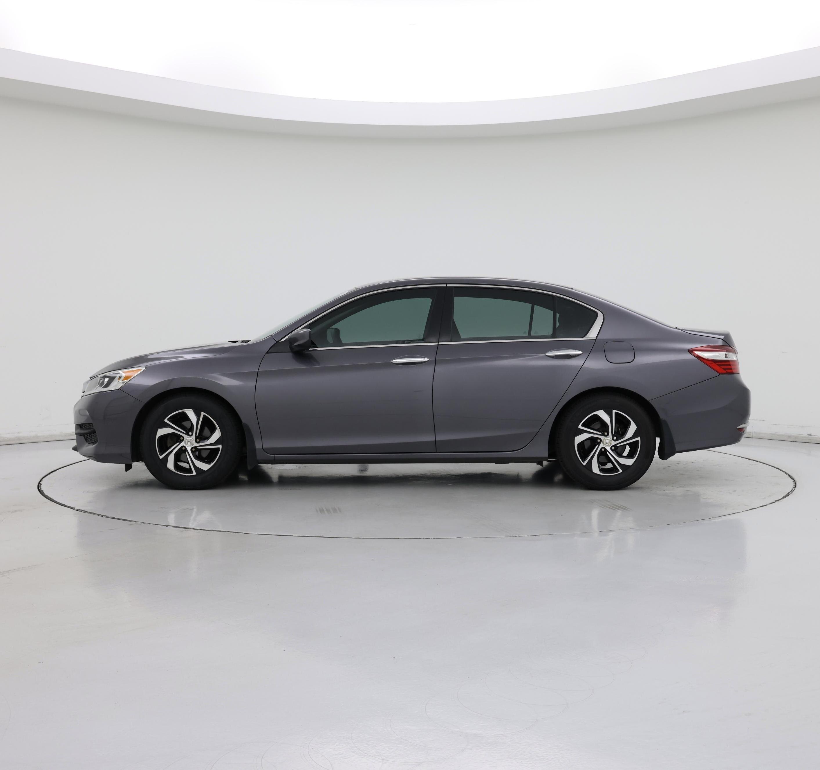 Thumbnail: 2017 Honda Accord - 3