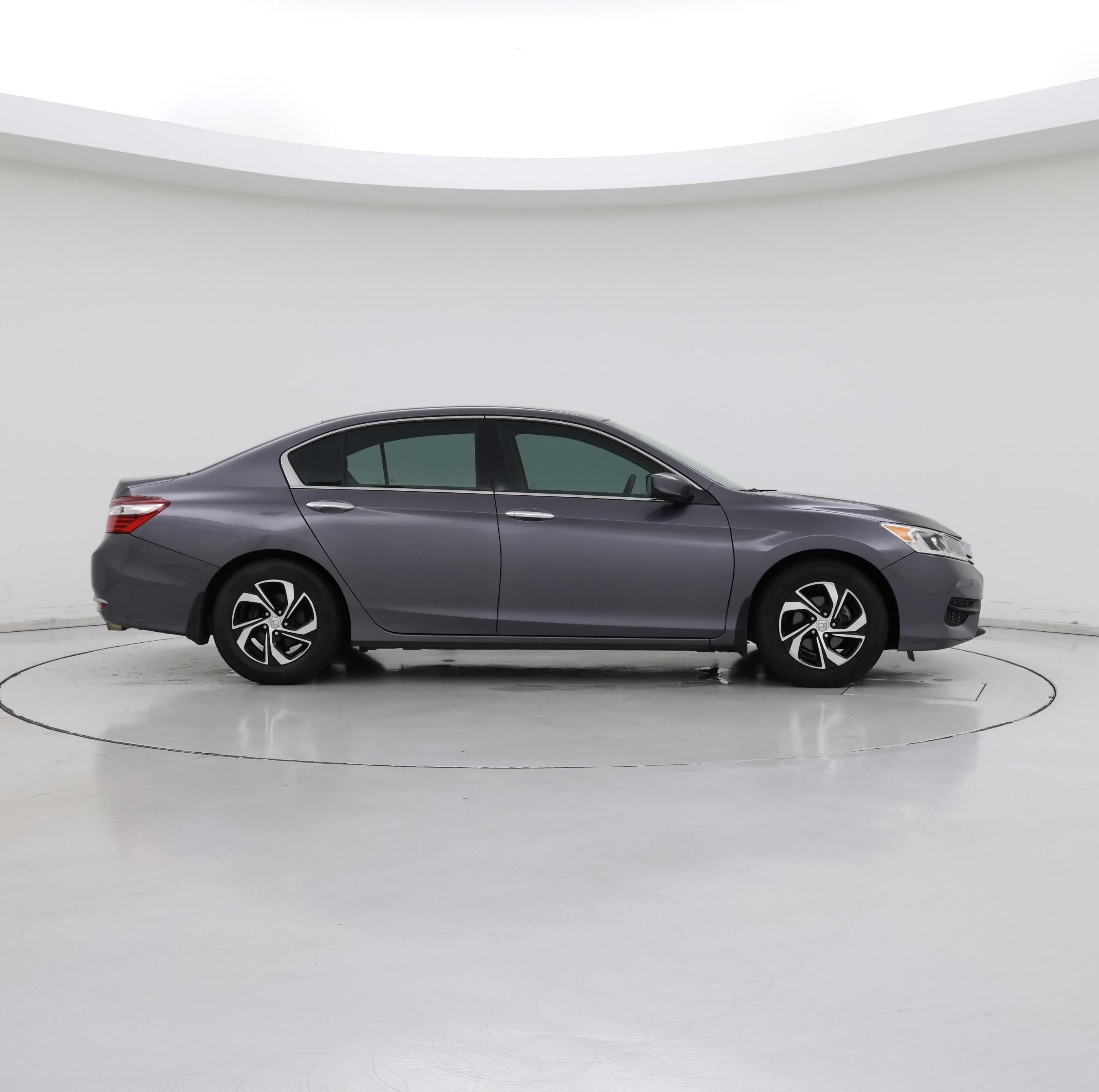 Thumbnail: 2017 Honda Accord - 7
