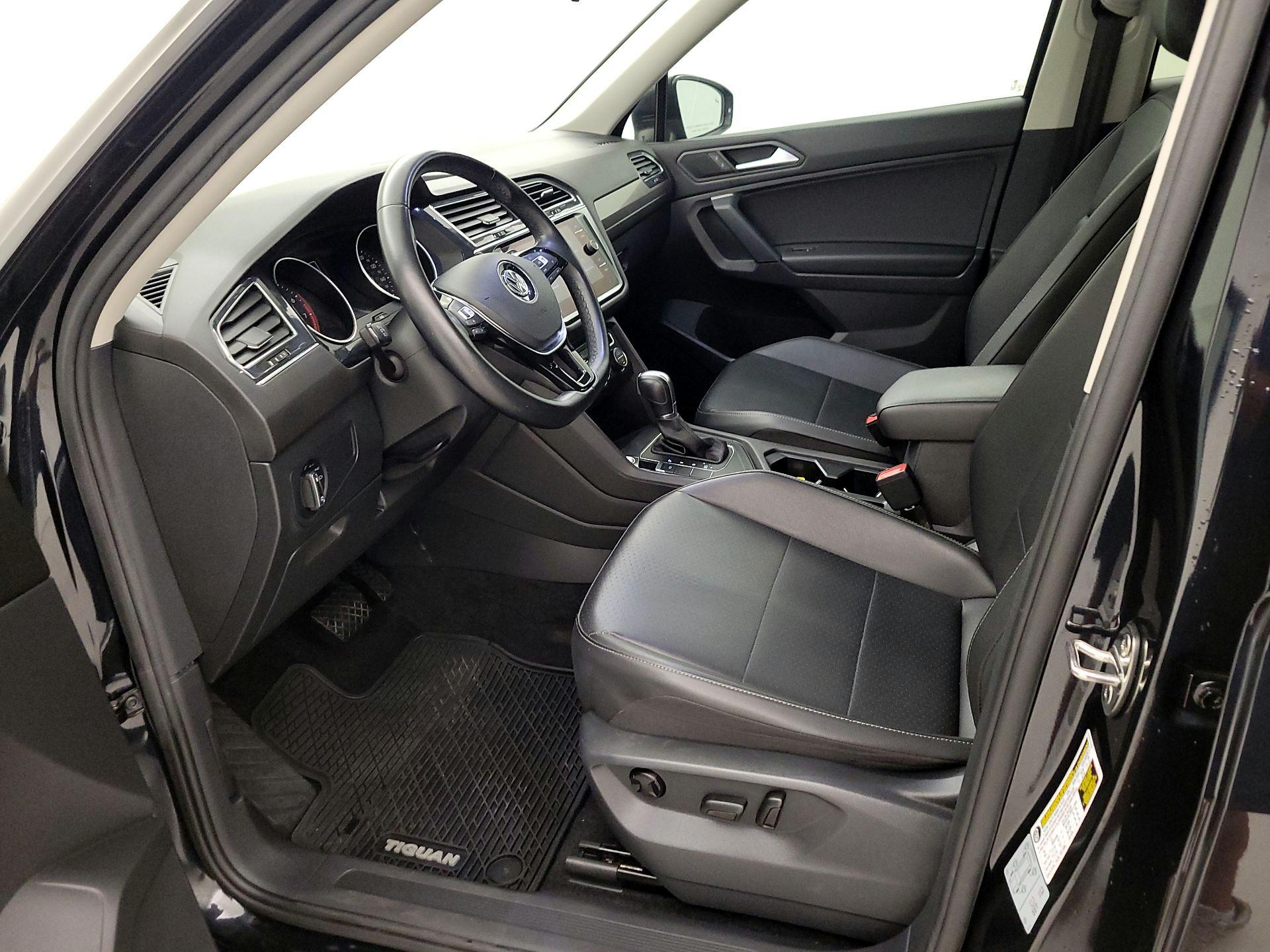 Thumbnail: 2019 Volkswagen Tiguan - 11
