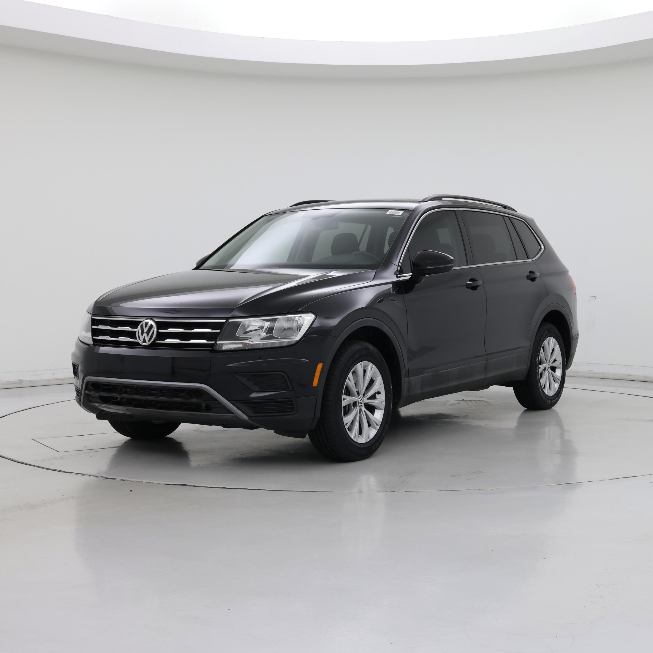 Thumbnail: 2019 Volkswagen Tiguan - 4