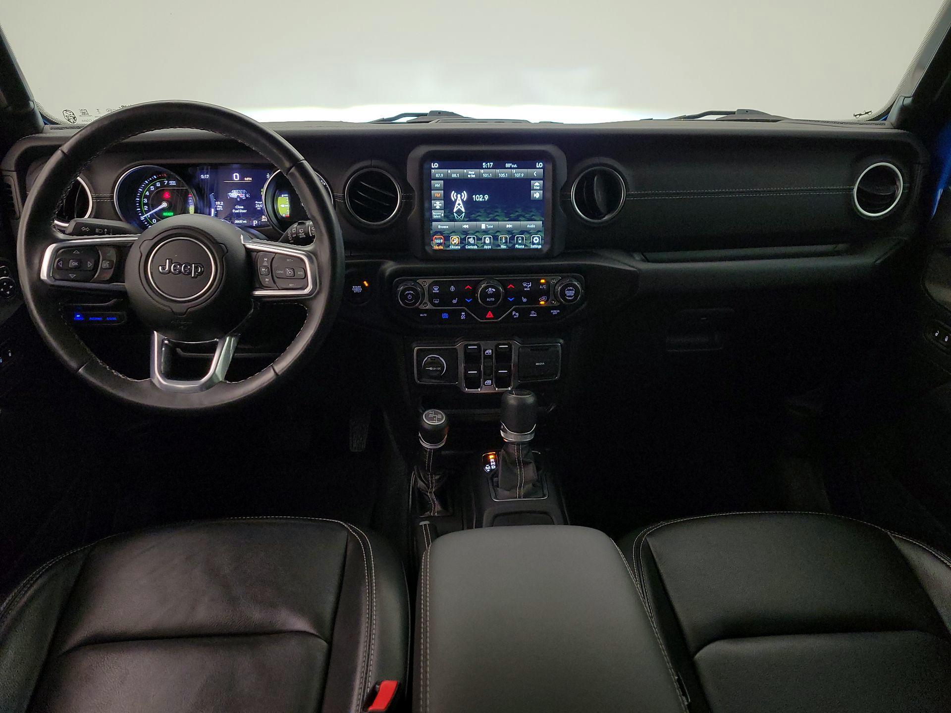 Thumbnail: 2022 Jeep Wrangler - 9