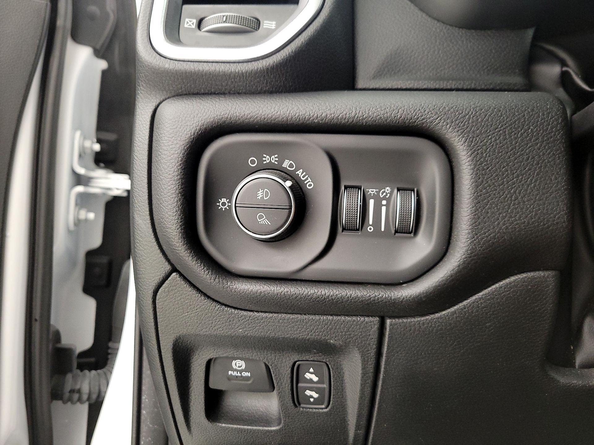 Thumbnail: 2023 RAM 1500 - 13