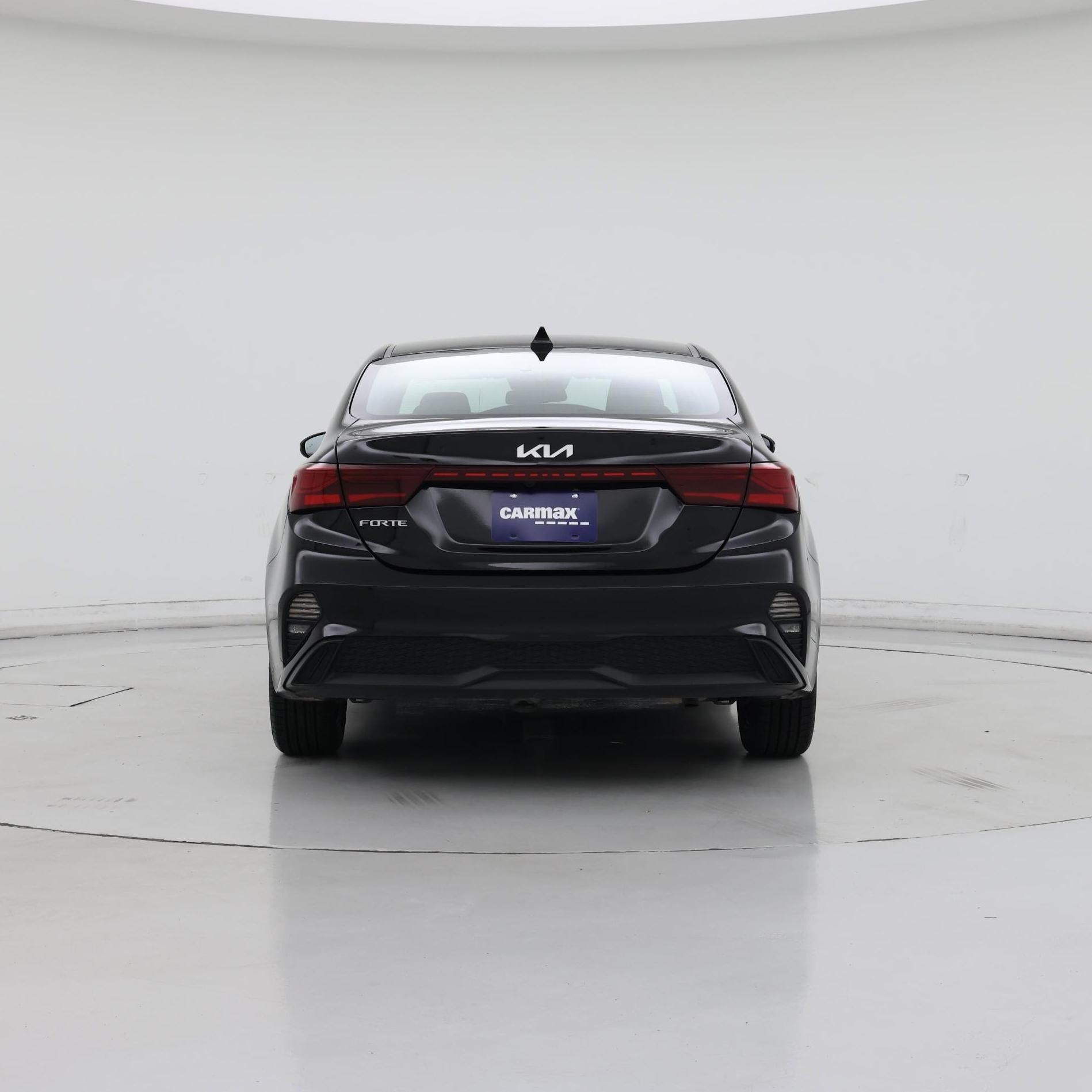 Thumbnail: 2023 Kia Forte - 6