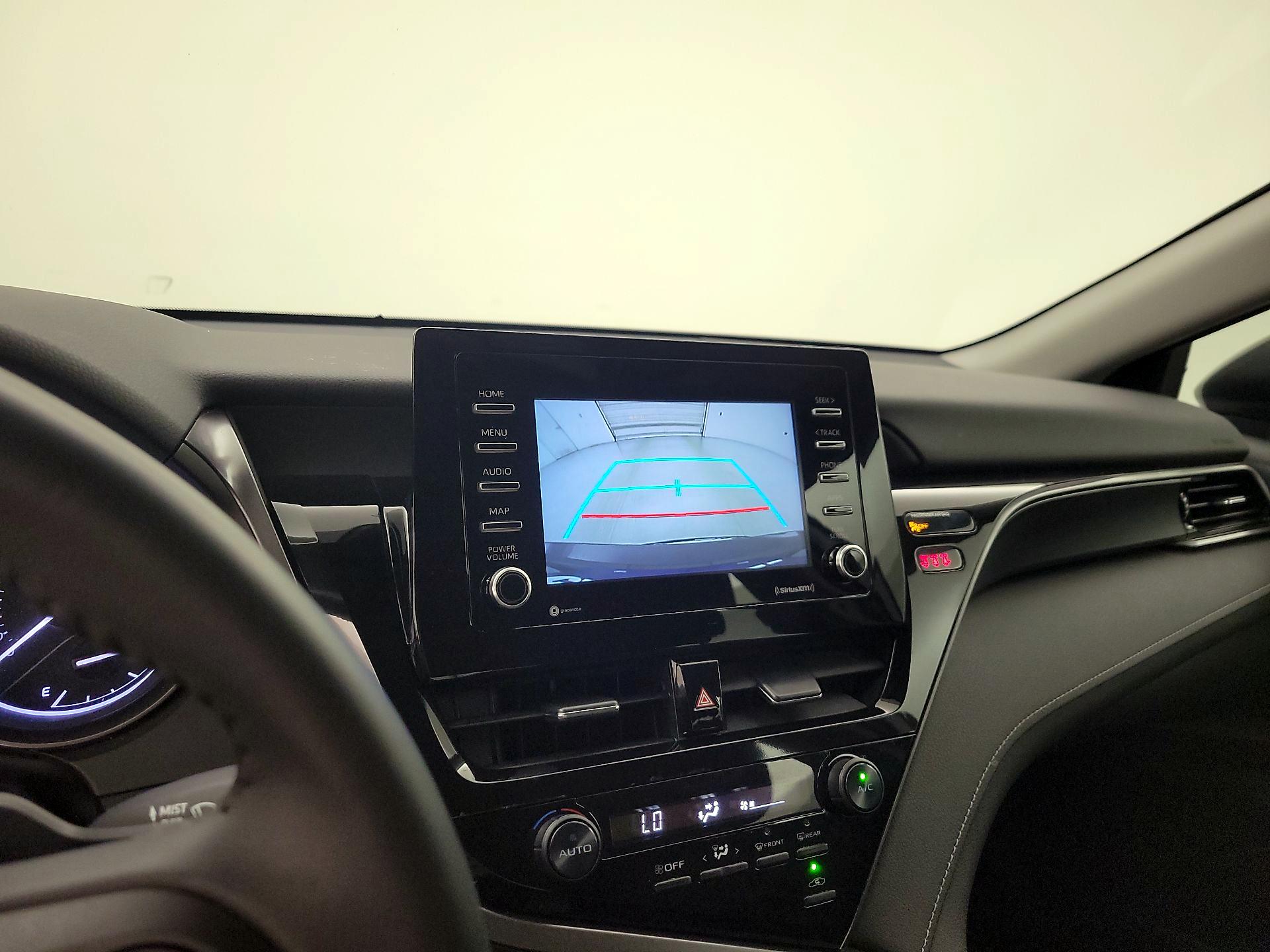 Thumbnail: 2021 Toyota Camry - 14