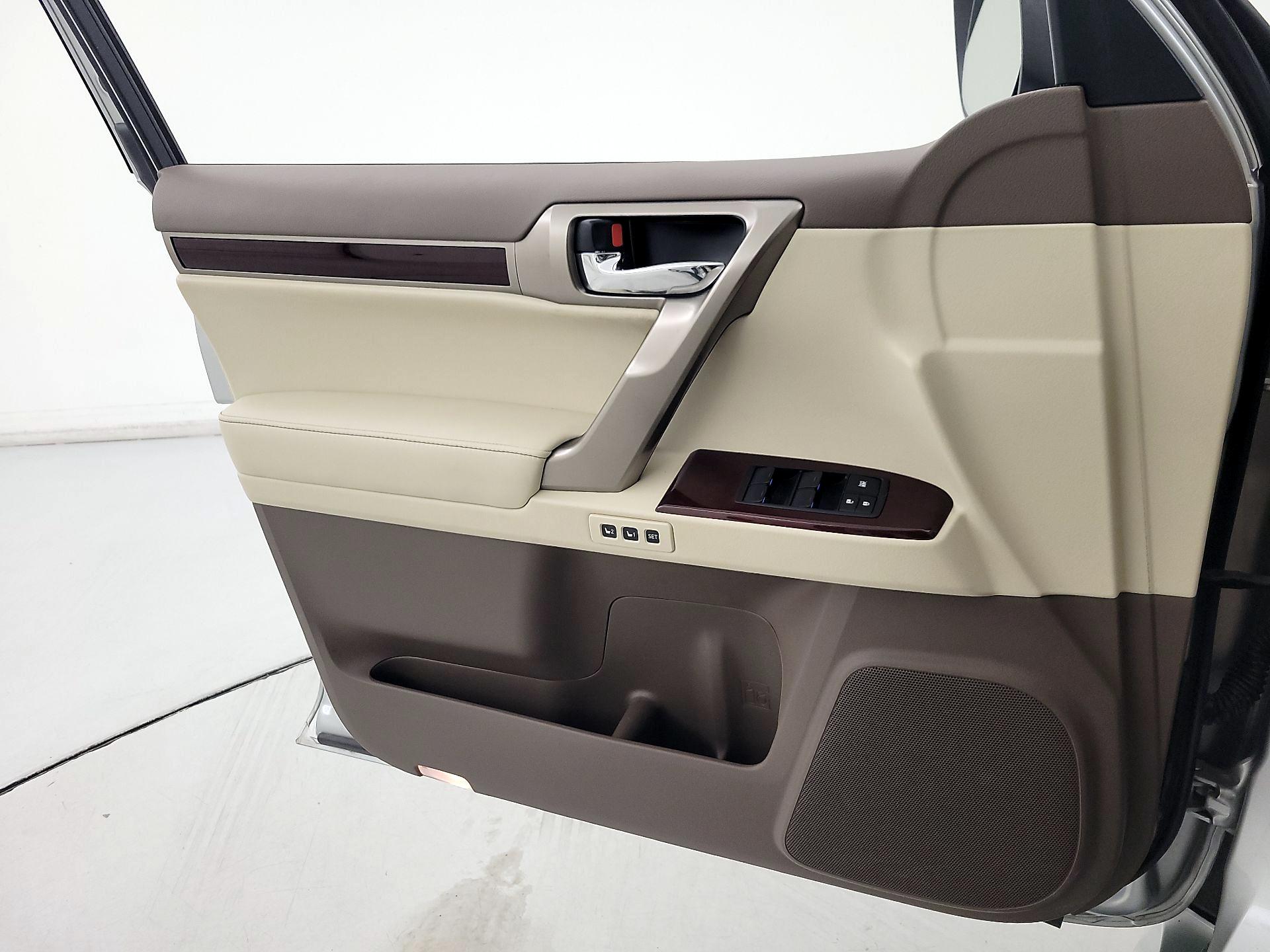 Thumbnail: 2019 Lexus GX - 12