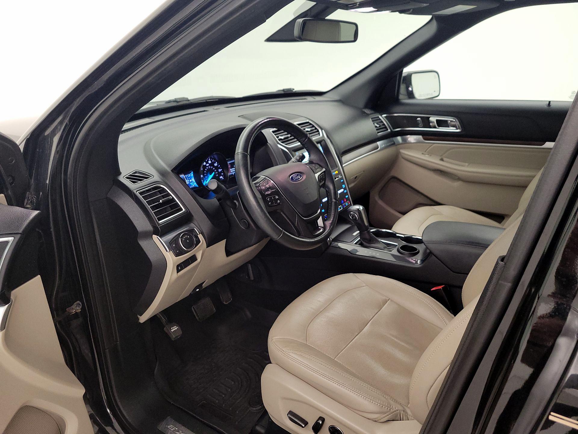 Thumbnail: 2018 Ford Explorer - 11