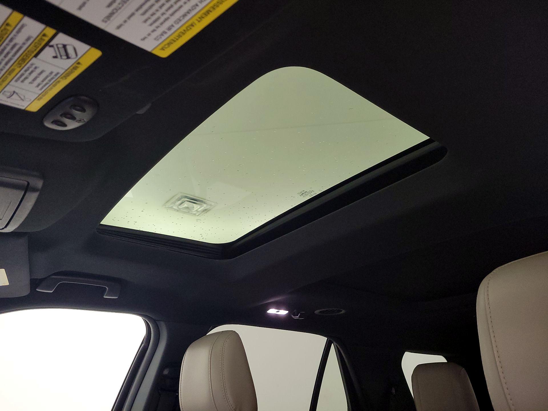 Thumbnail: 2018 Ford Explorer - 20