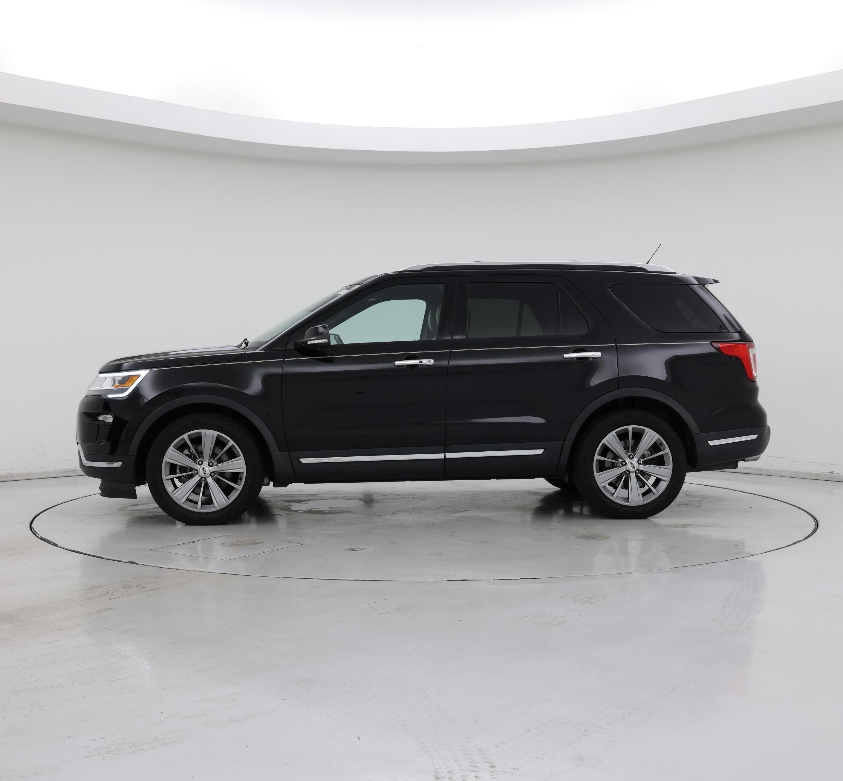Thumbnail: 2018 Ford Explorer - 3