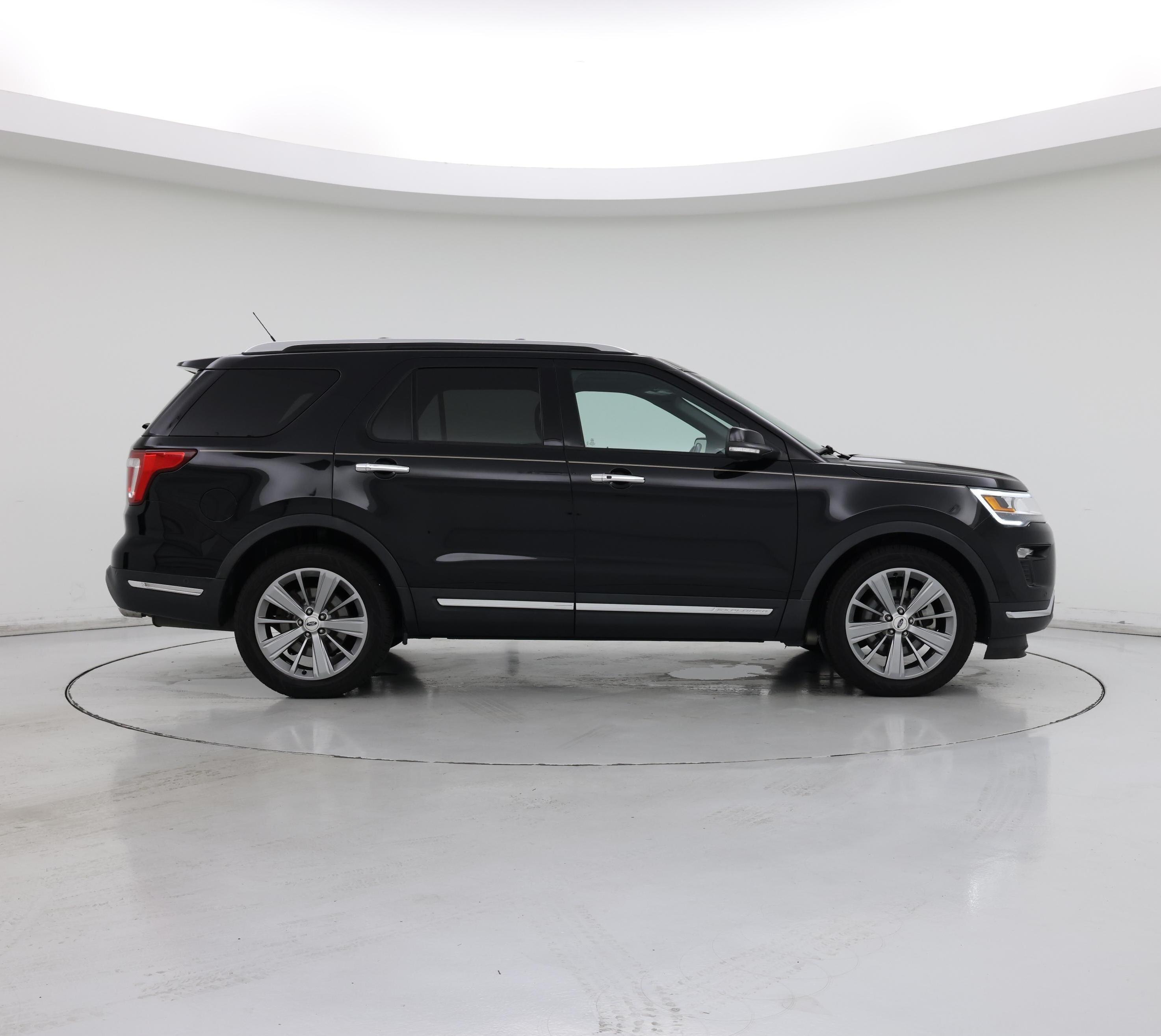Thumbnail: 2018 Ford Explorer - 7