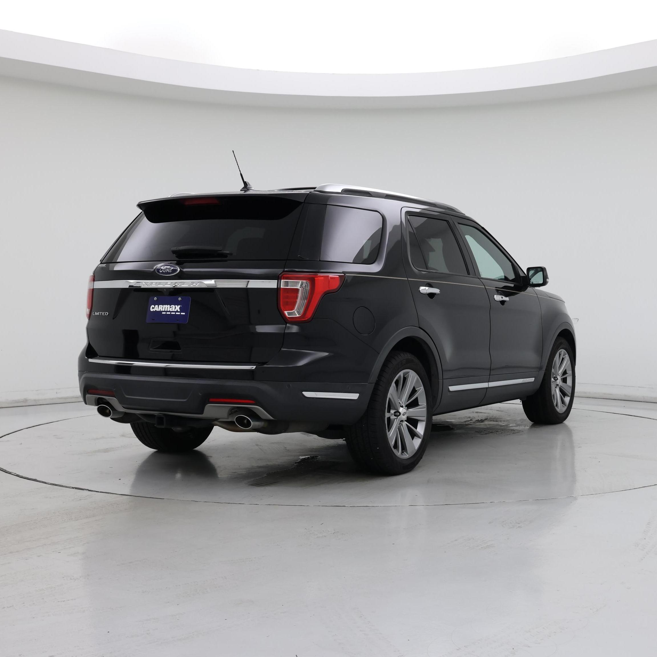 Thumbnail: 2018 Ford Explorer - 8