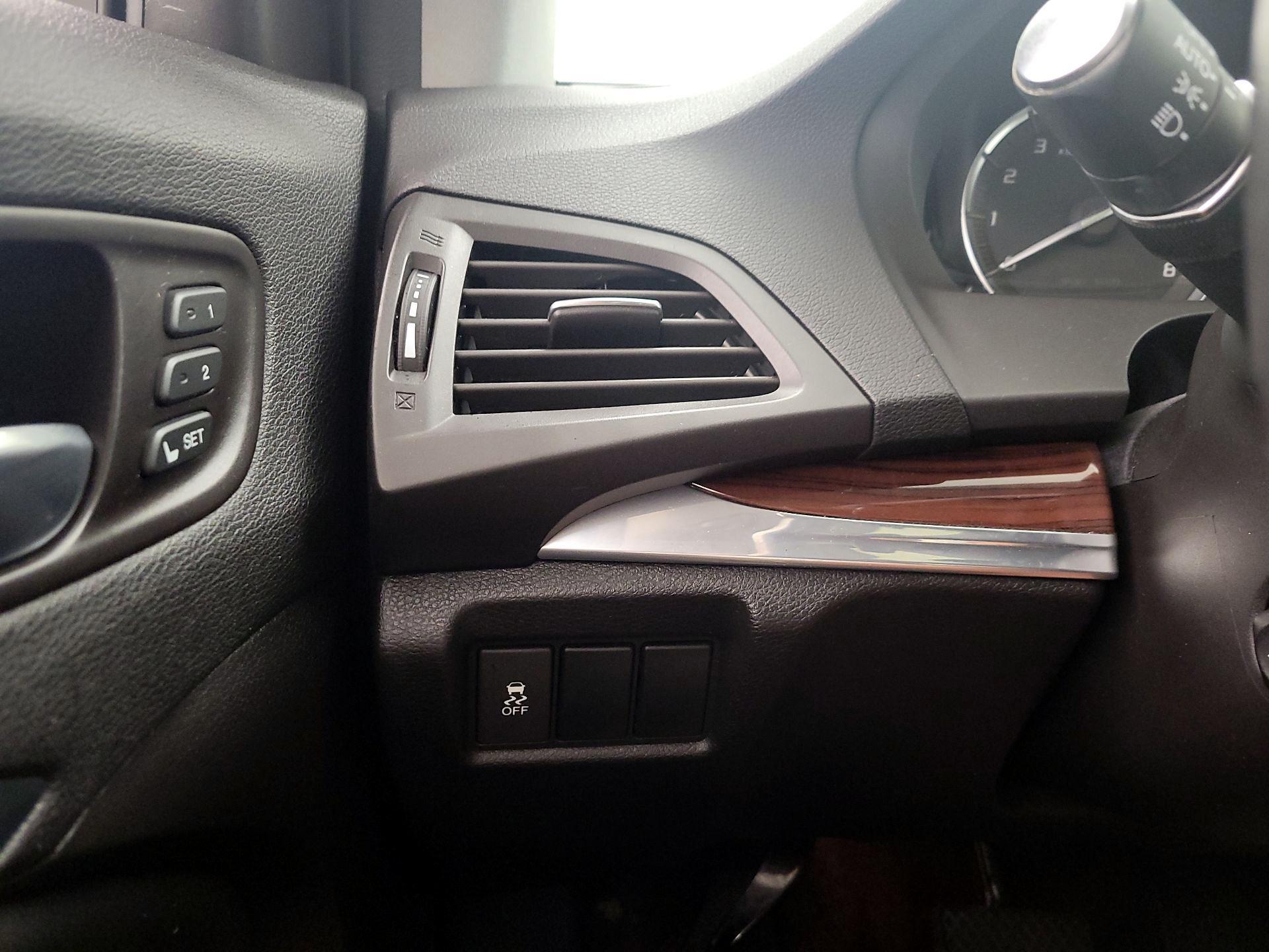 Thumbnail: 2016 Acura MDX - 13