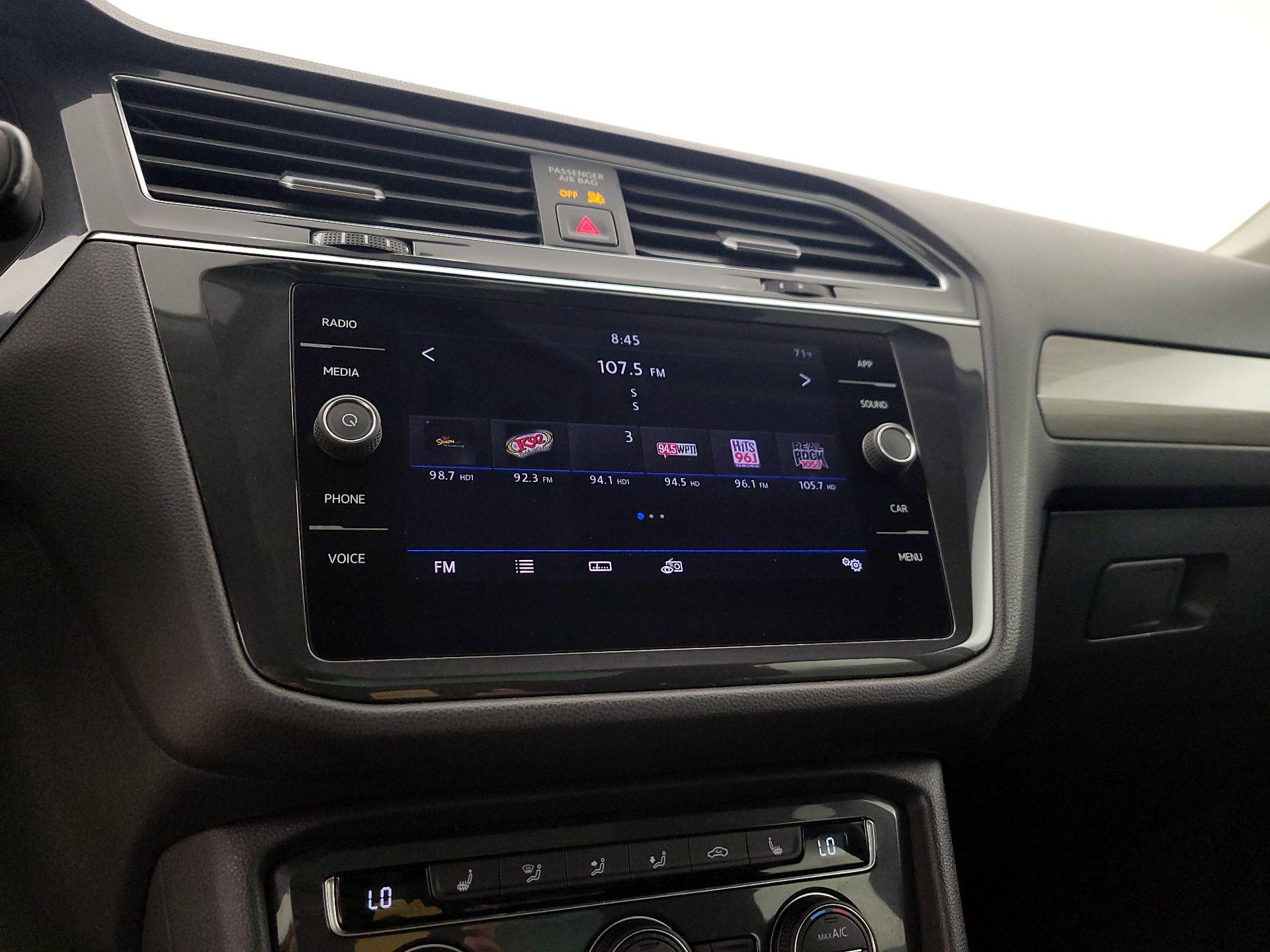 Thumbnail: 2019 Volkswagen Tiguan - 15