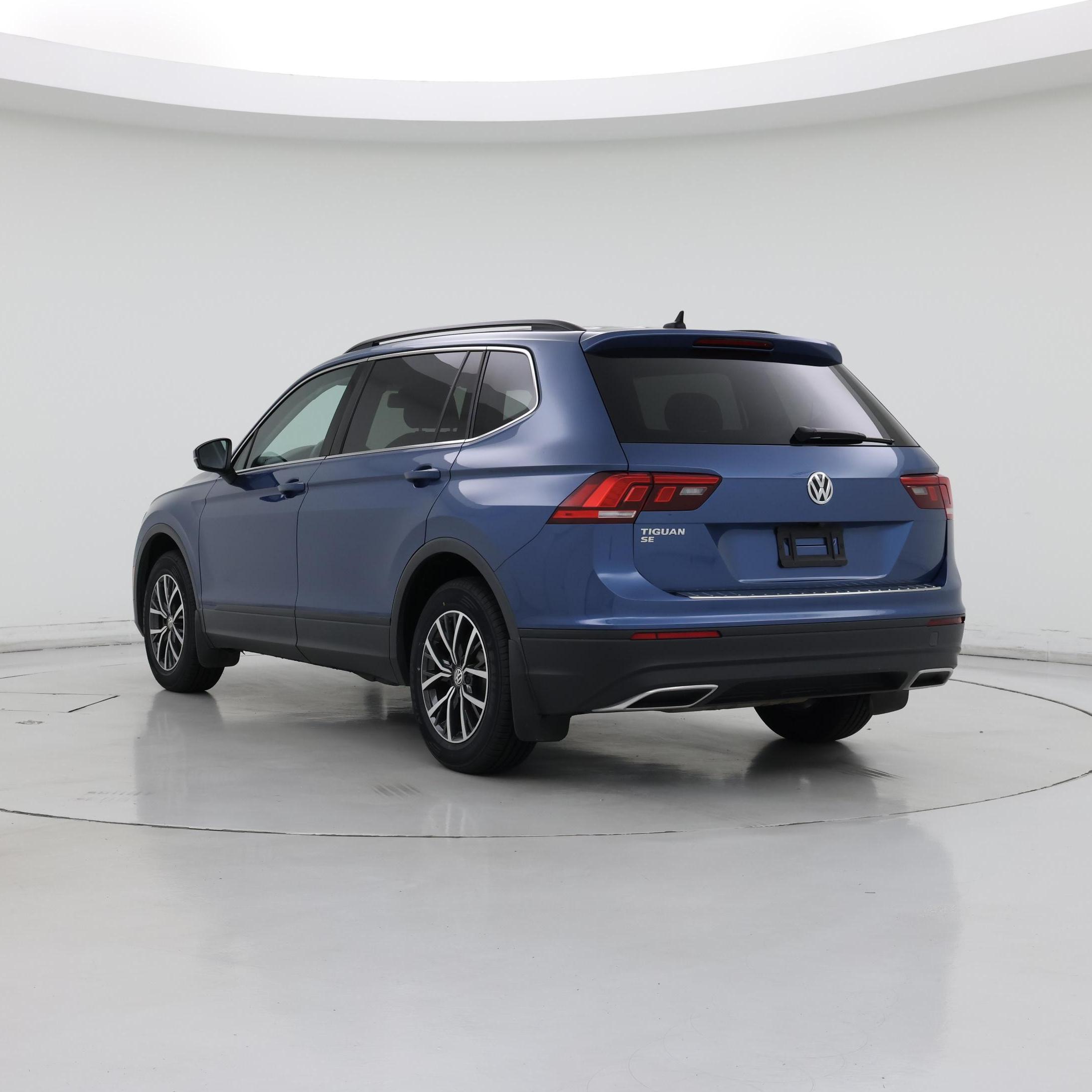 Thumbnail: 2019 Volkswagen Tiguan - 2