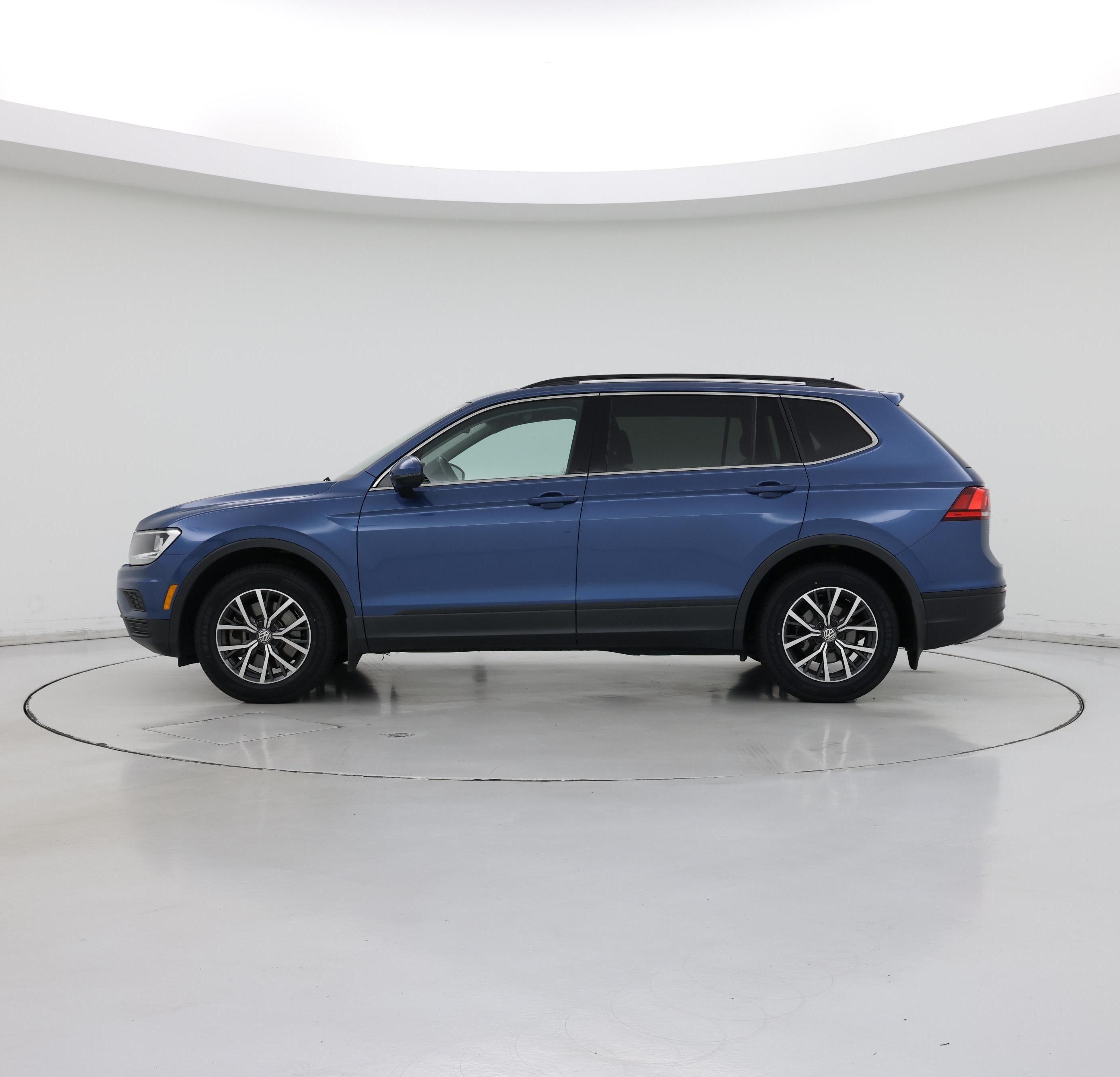 Thumbnail: 2019 Volkswagen Tiguan - 3