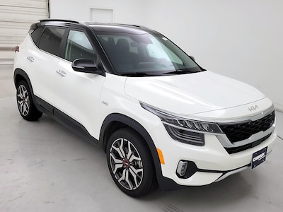 White 2022 Kia Seltos SX
