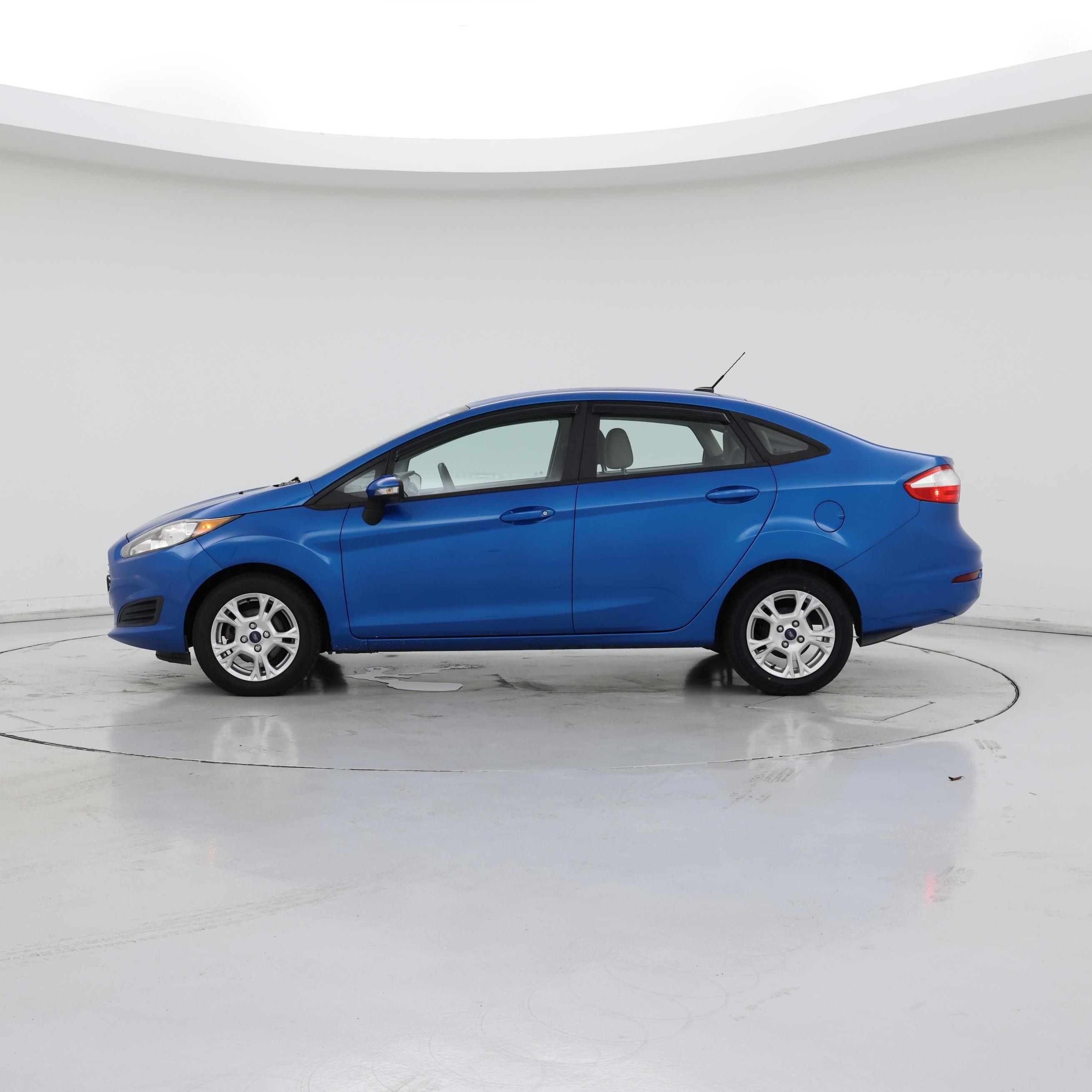 Thumbnail: 2016 Ford Fiesta - 3