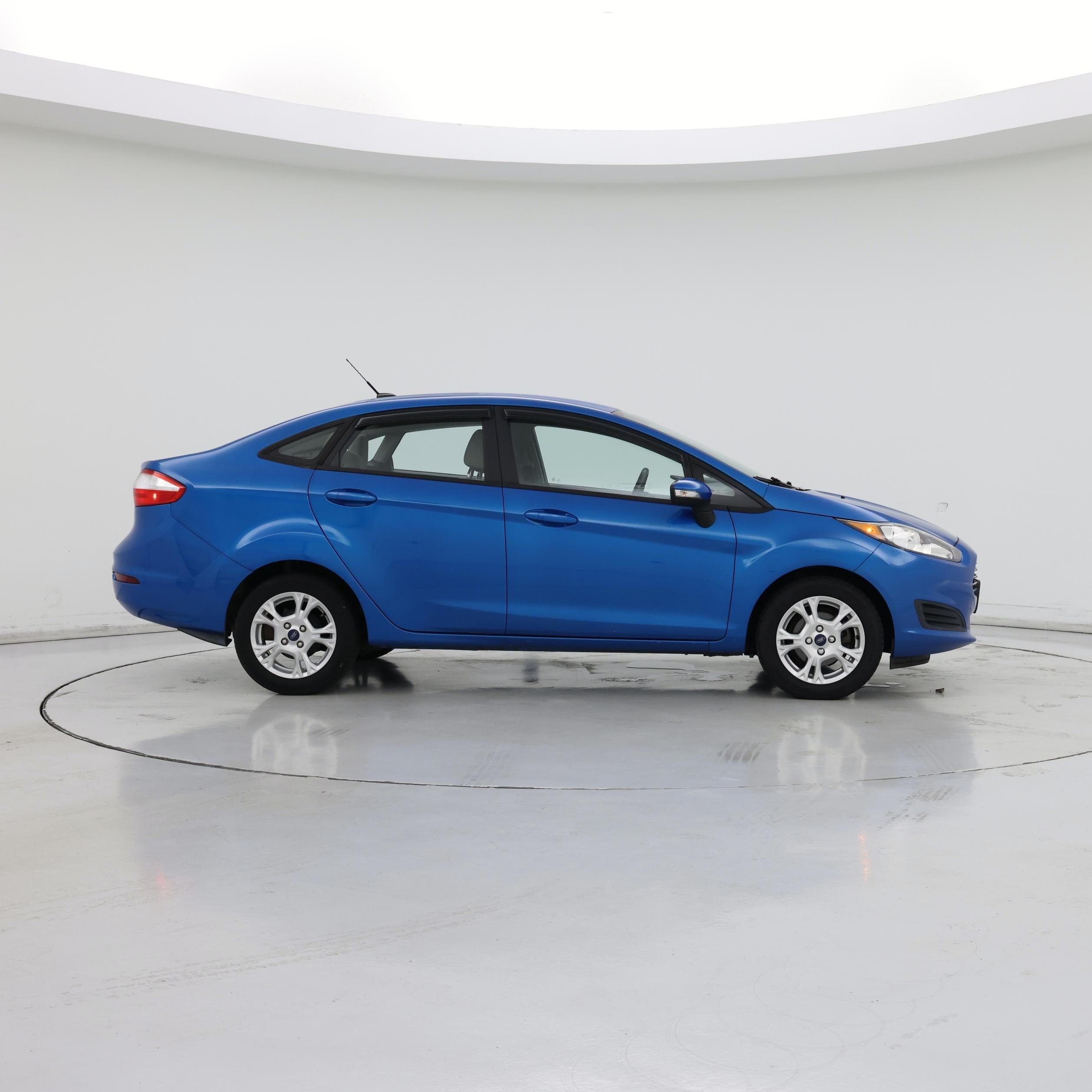 Thumbnail: 2016 Ford Fiesta - 7