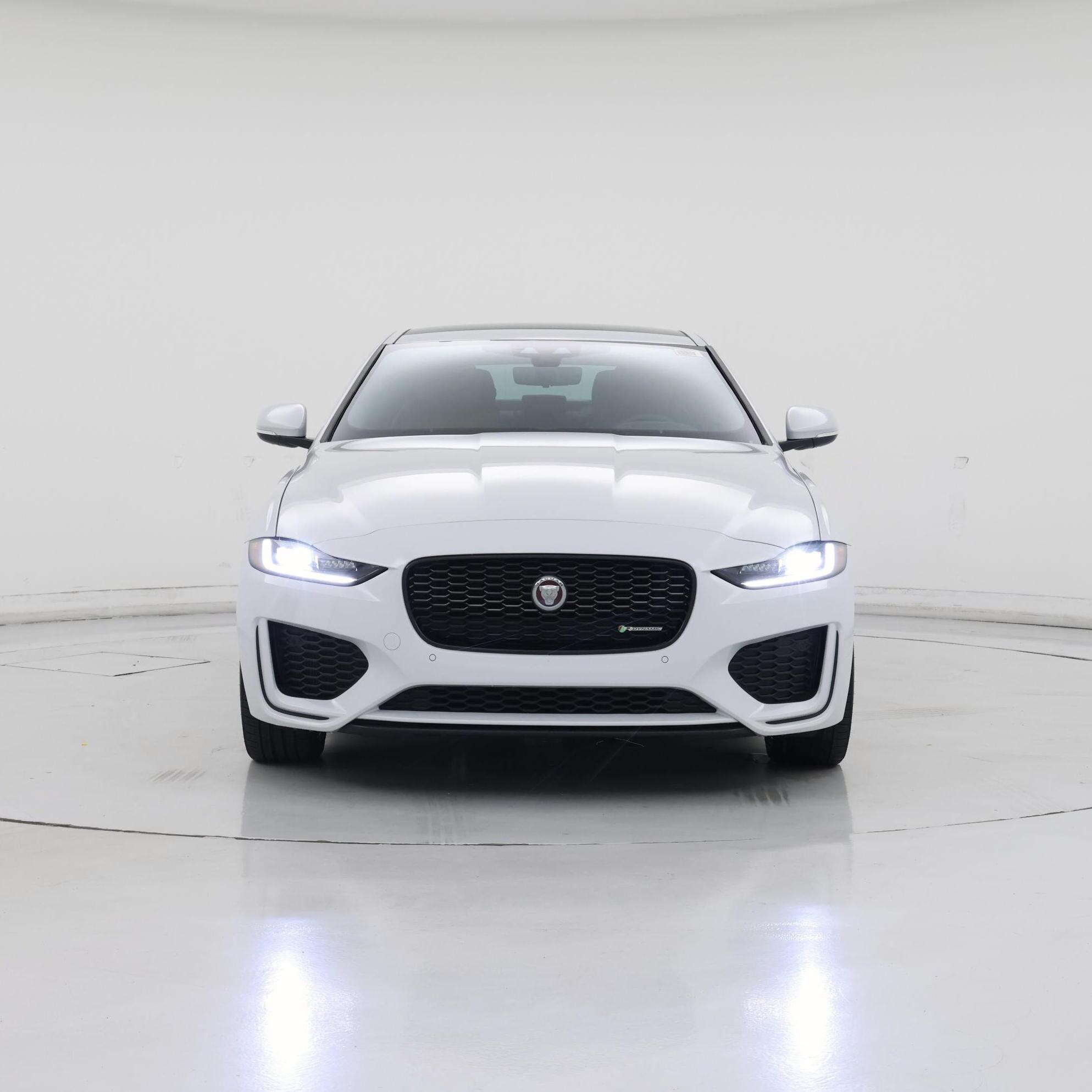Thumbnail: 2020 Jaguar XE - 5