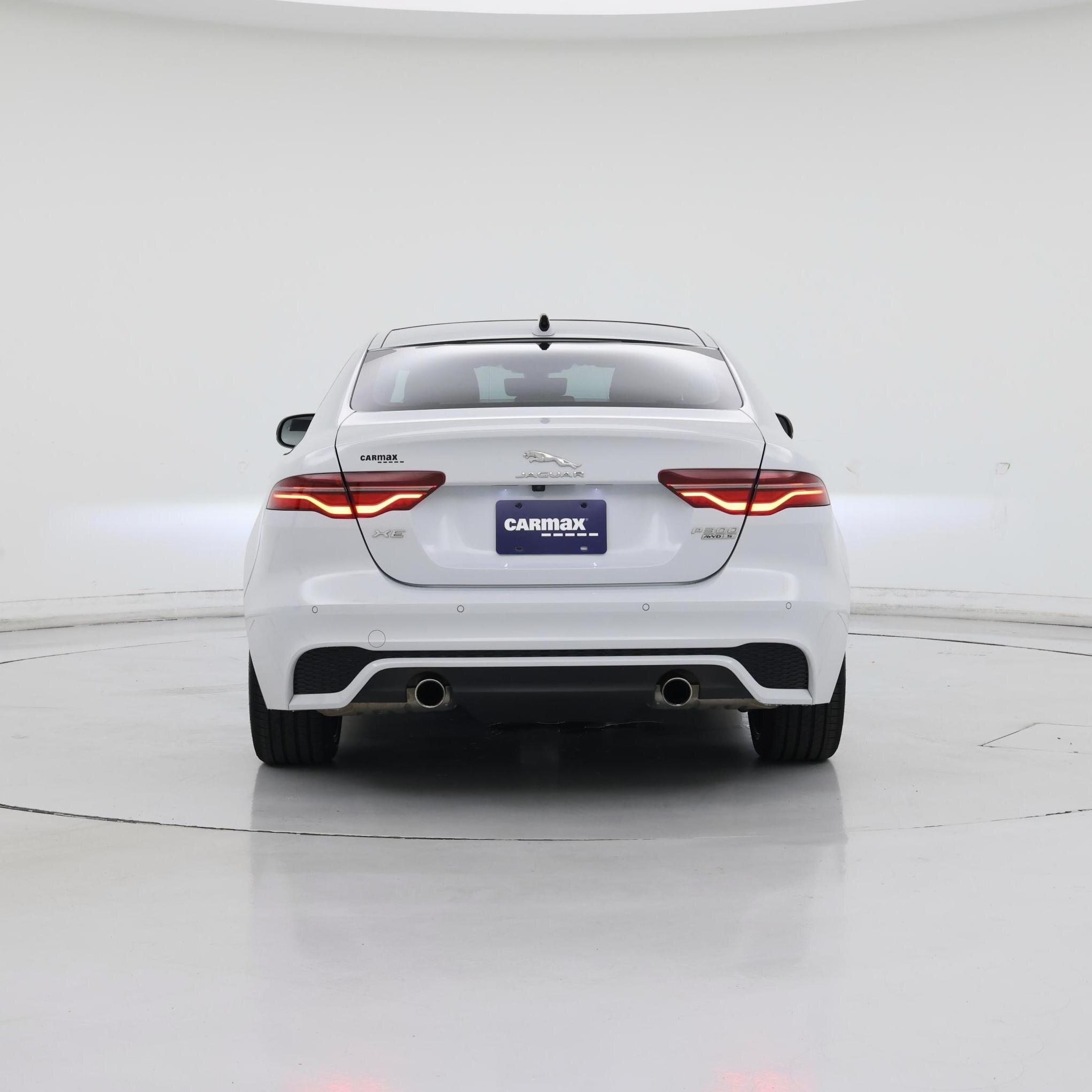 Thumbnail: 2020 Jaguar XE - 6