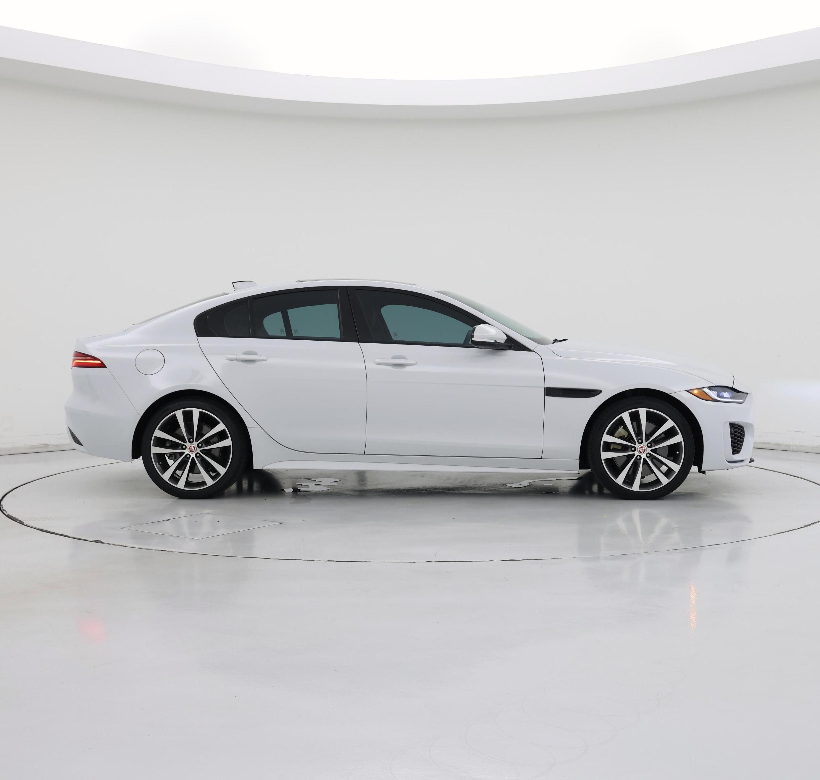 Thumbnail: 2020 Jaguar XE - 7