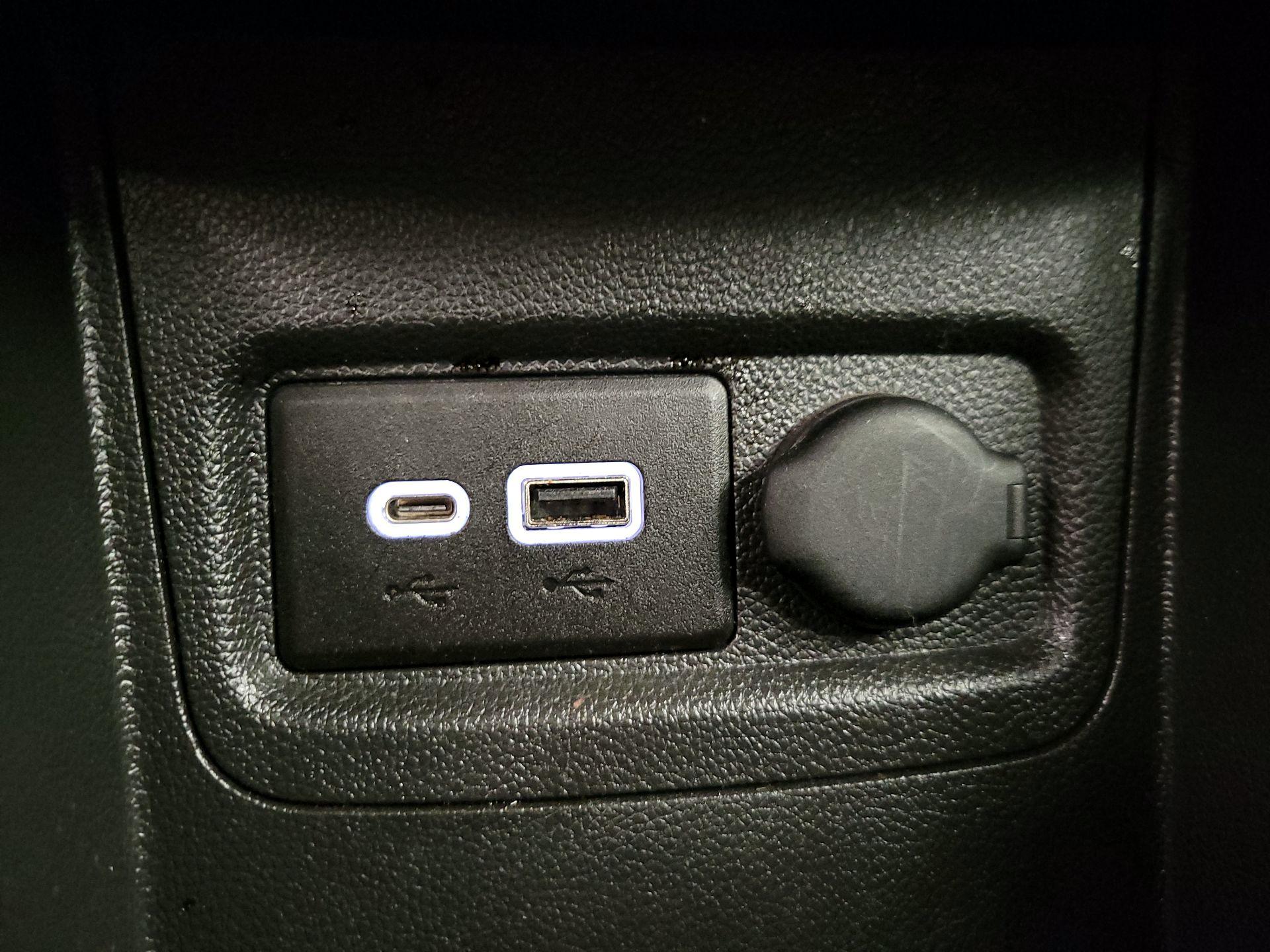 Thumbnail: 2021 Chevrolet Spark - 18