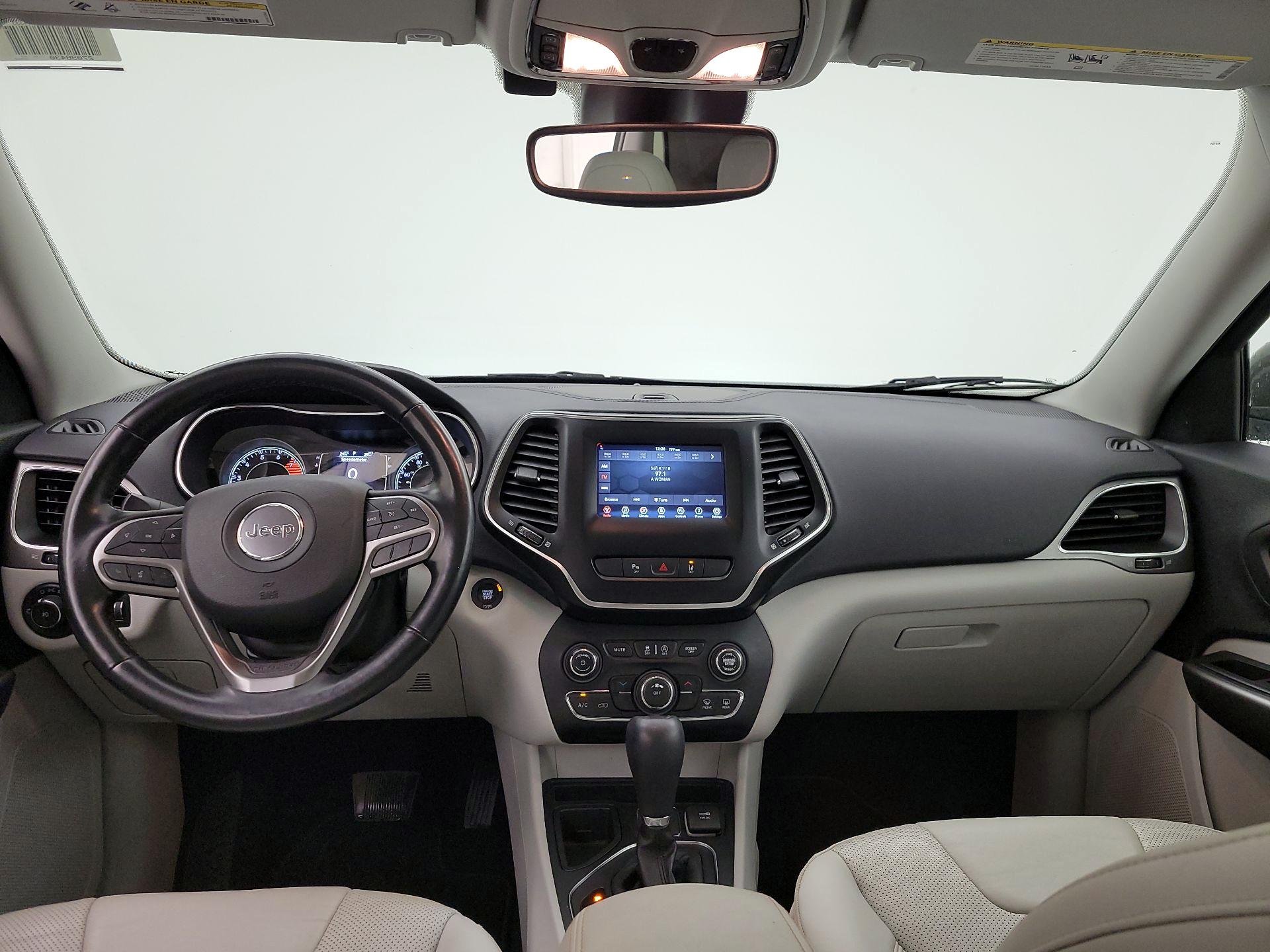 Thumbnail: 2021 Jeep Cherokee - 9