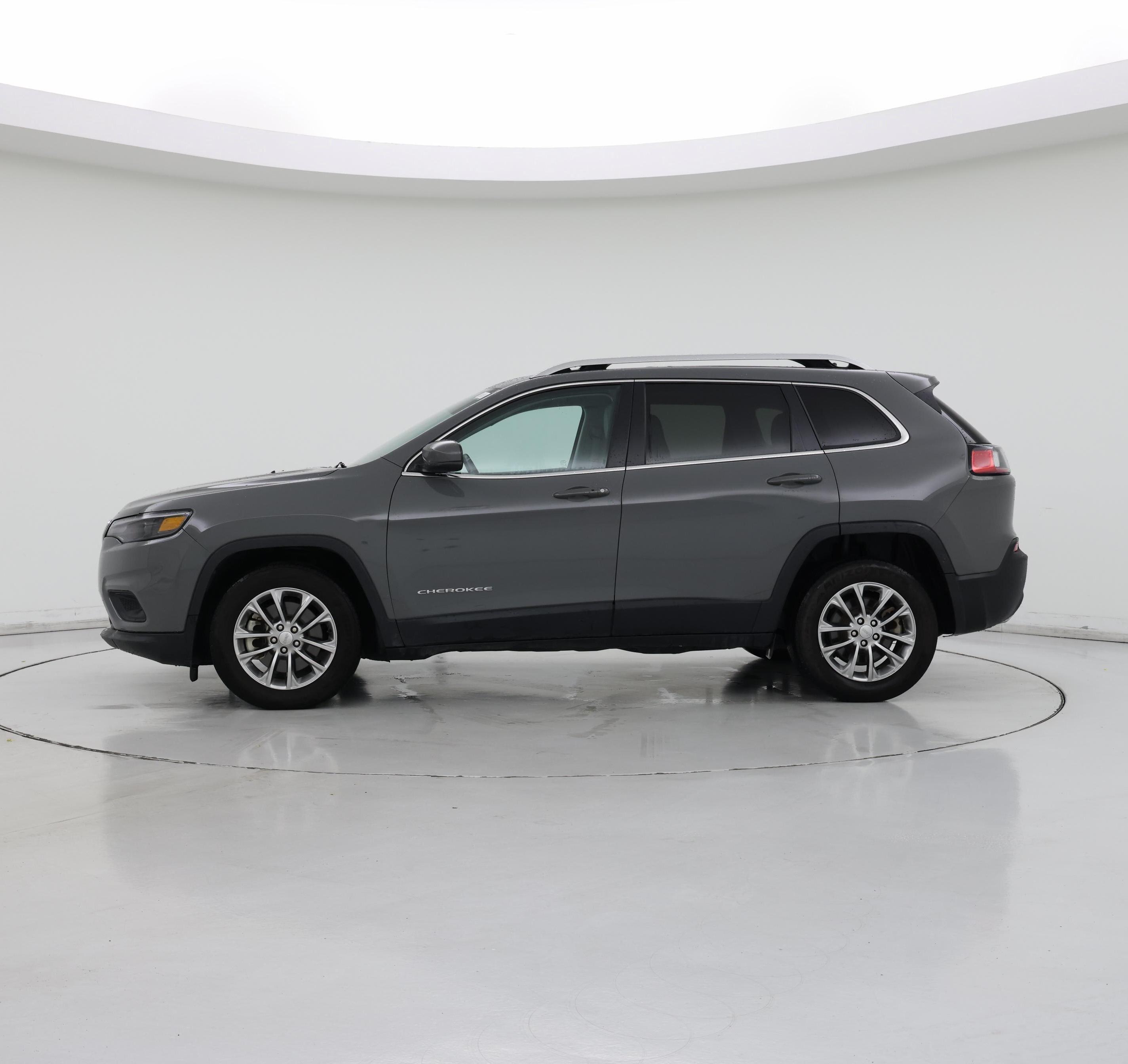 Thumbnail: 2021 Jeep Cherokee - 3