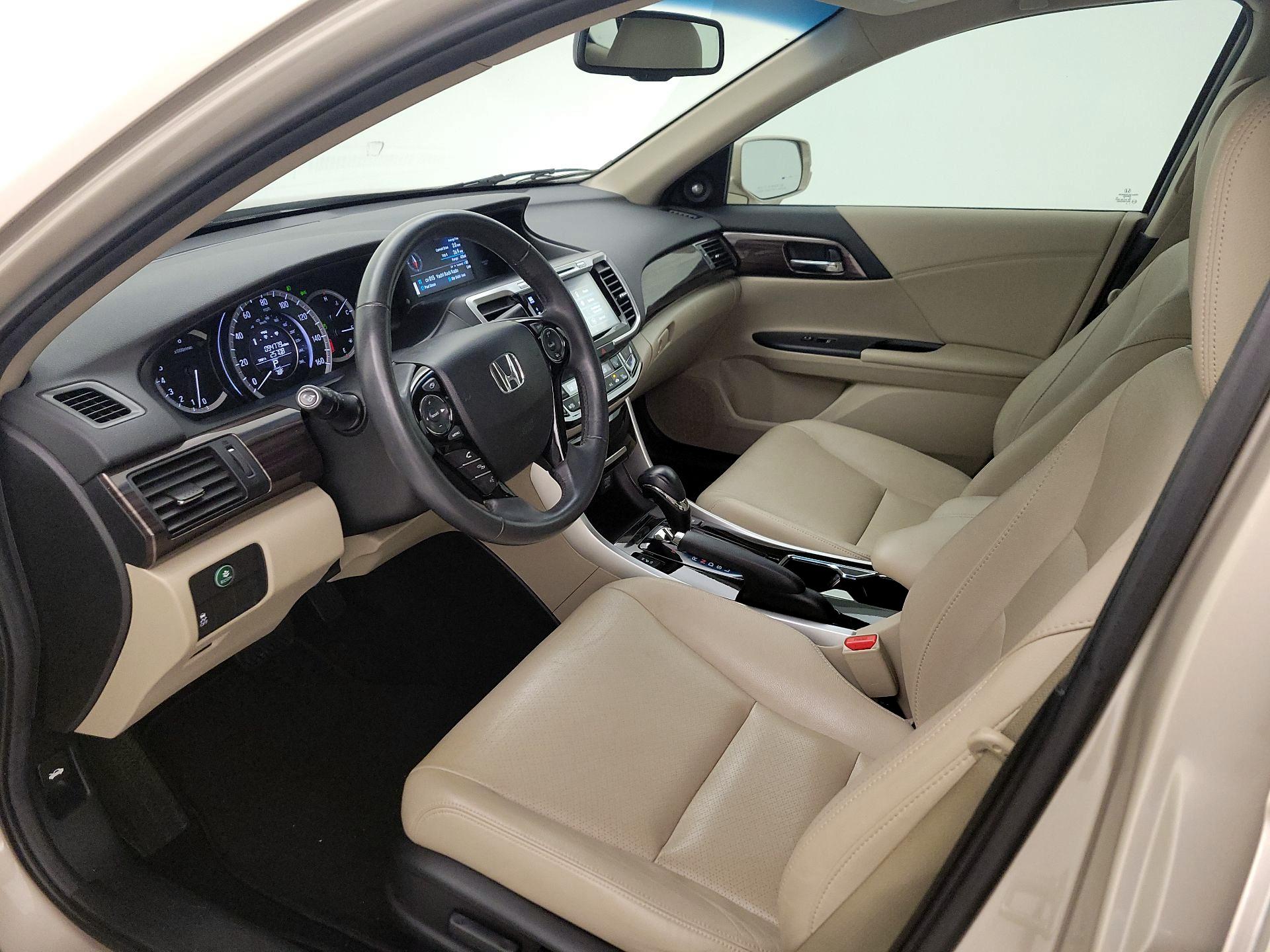 Thumbnail: 2016 Honda Accord - 11