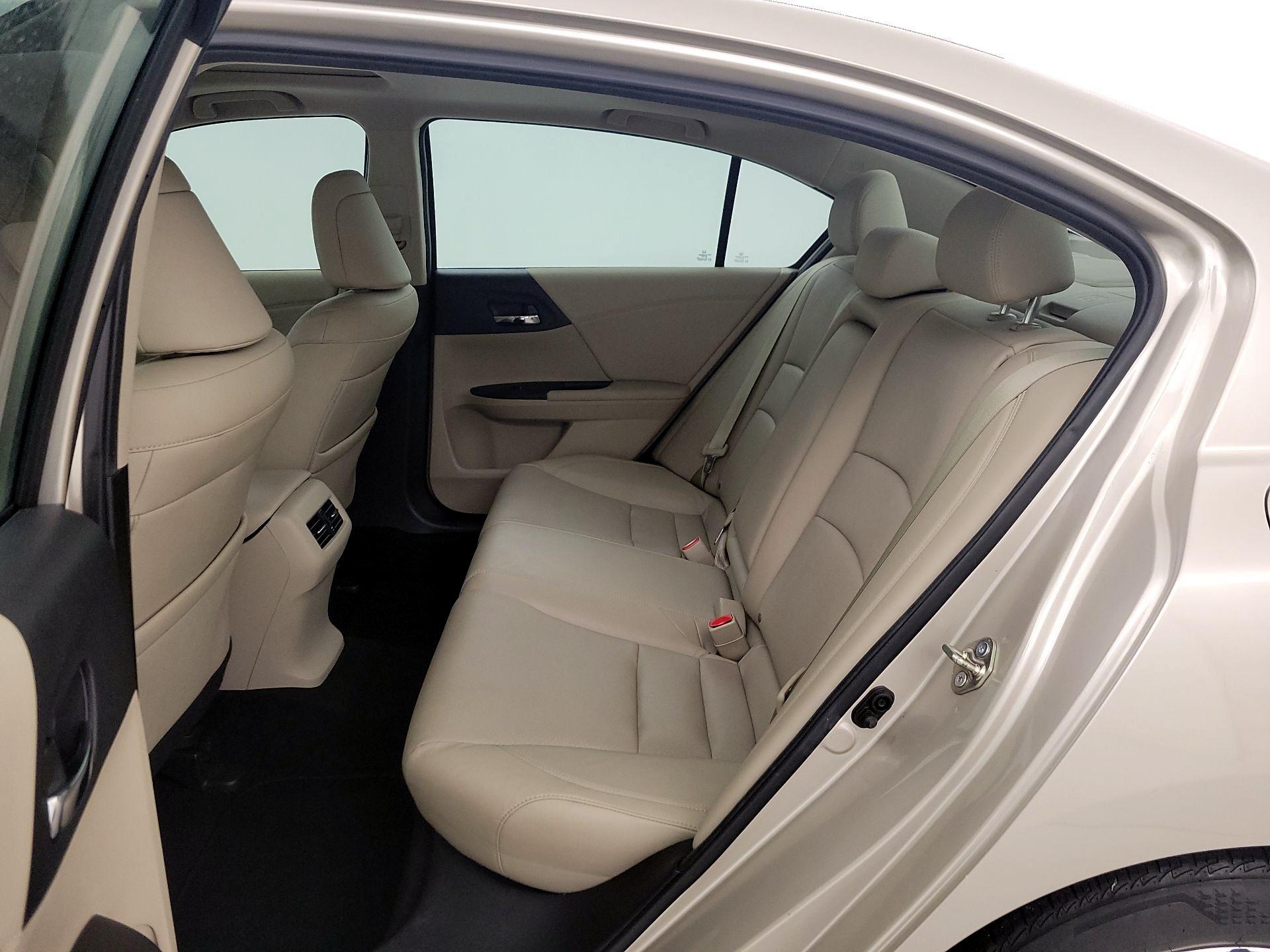 Thumbnail: 2016 Honda Accord - 20