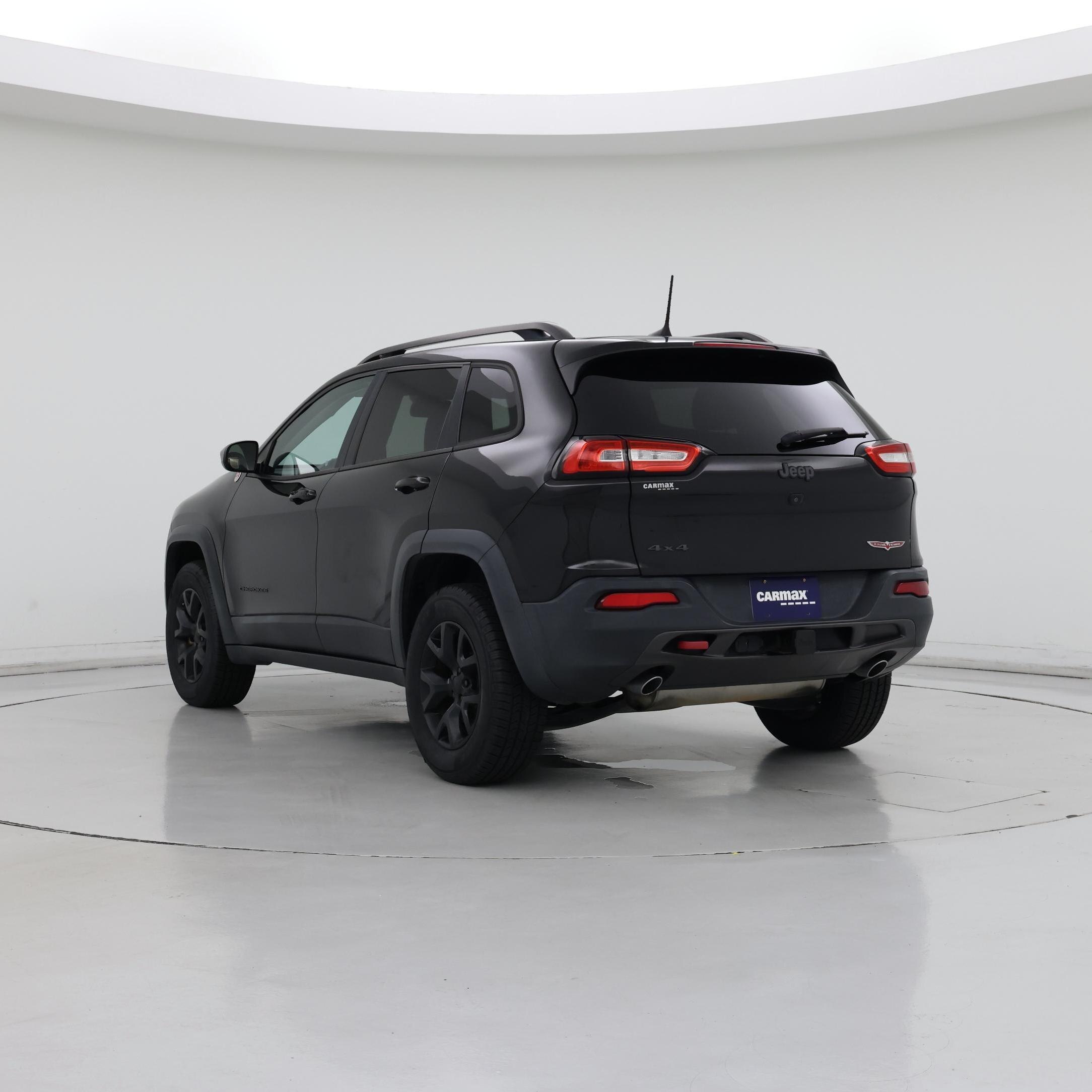 Thumbnail: 2016 Jeep Cherokee - 2