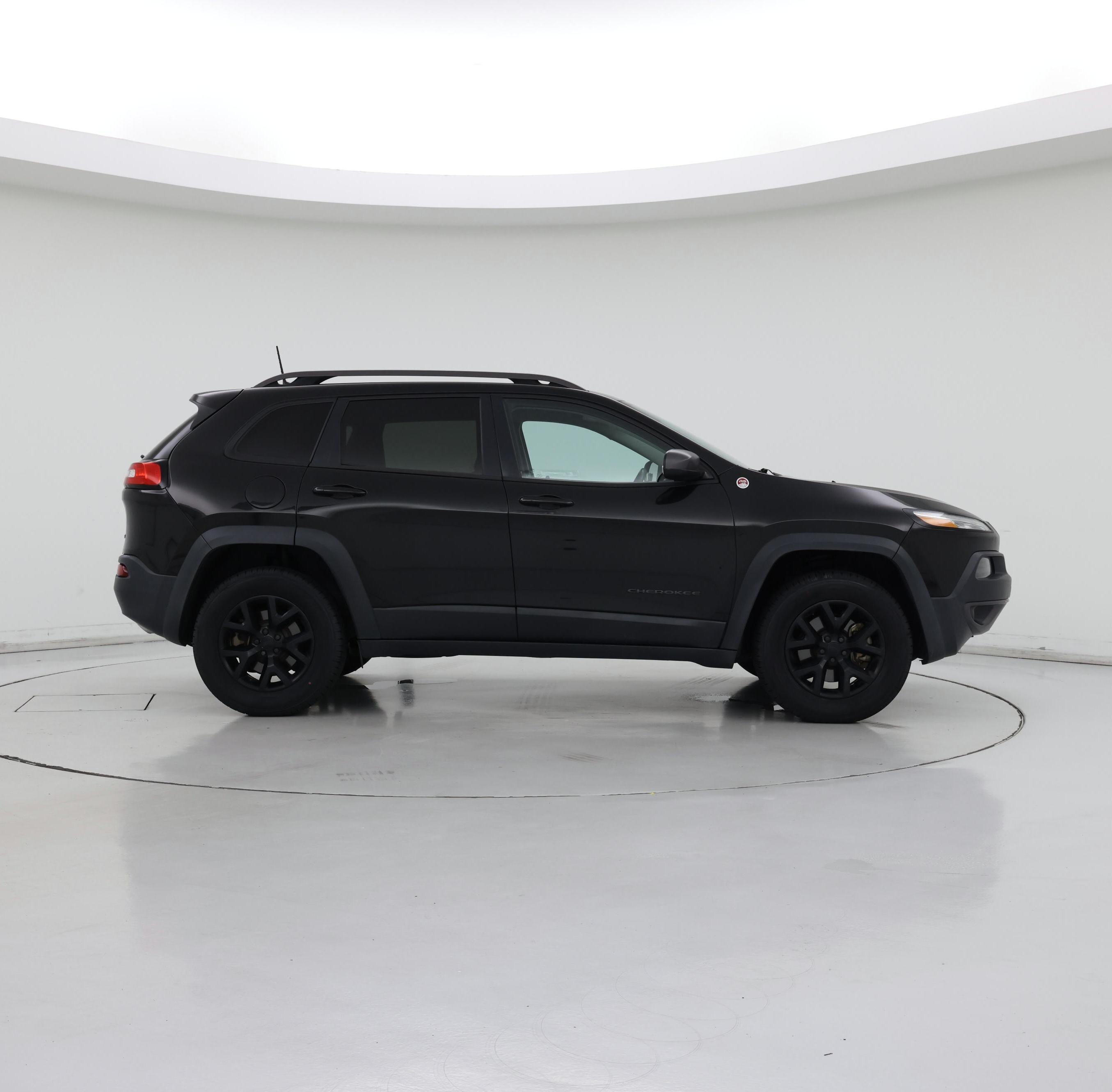 Thumbnail: 2016 Jeep Cherokee - 7