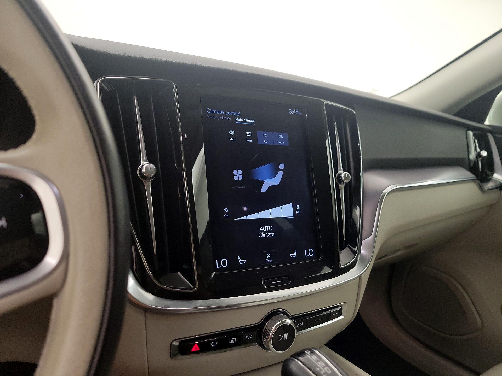 Thumbnail: 2020 Volvo S60 - 16
