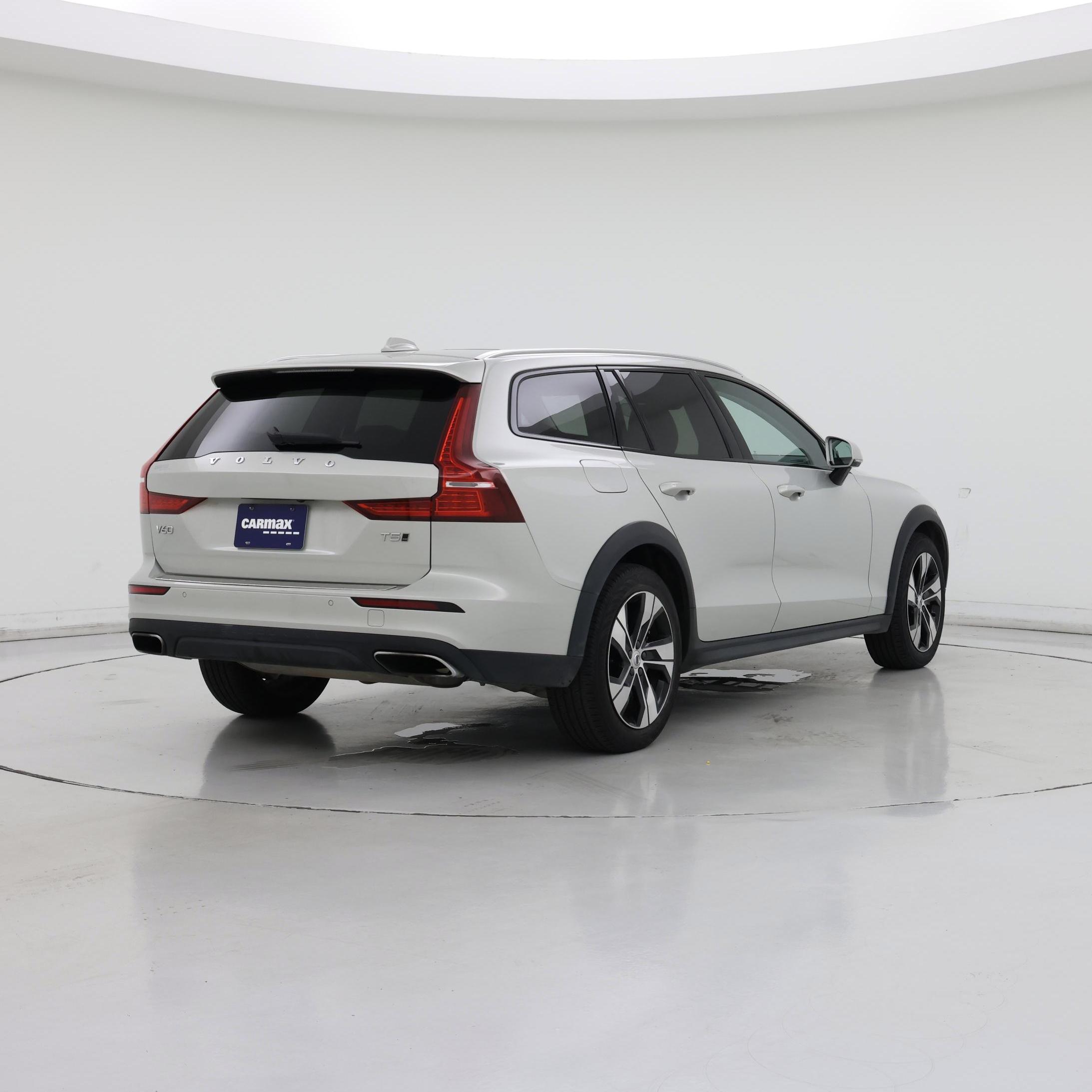 Thumbnail: 2020 Volvo S60 - 8