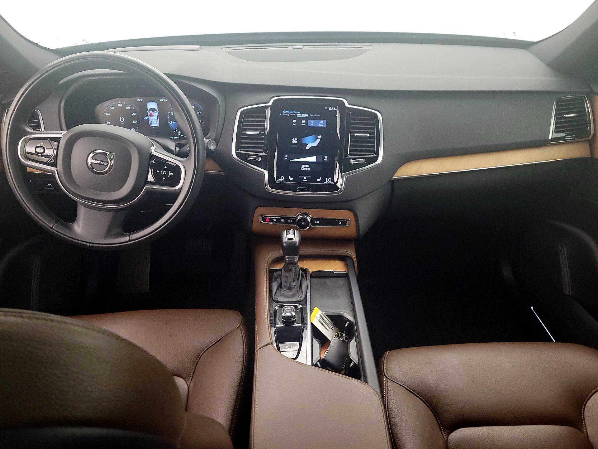 Thumbnail: 2022 Volvo XC90 - 9