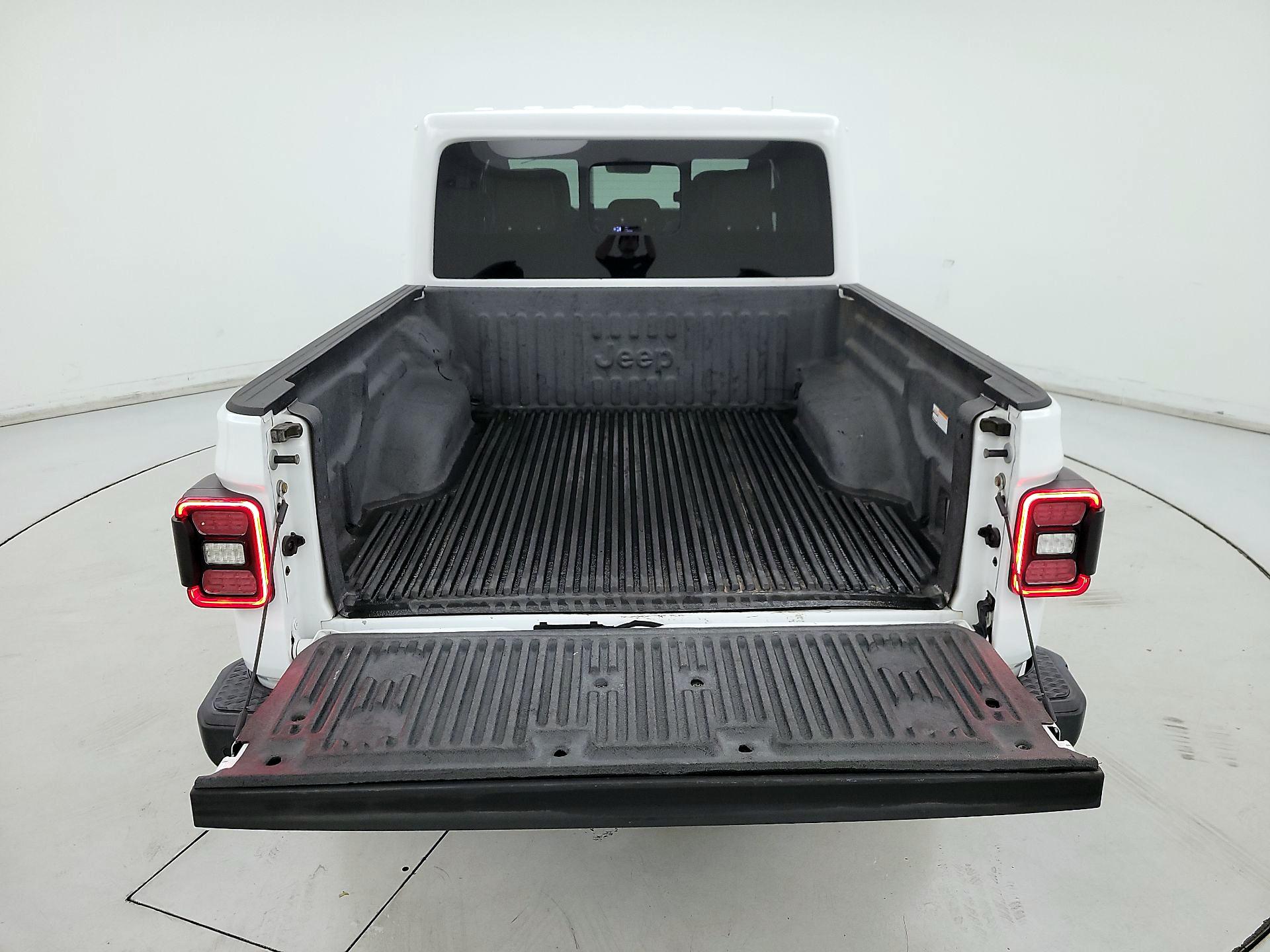 Thumbnail: 2020 Jeep Gladiator - 20