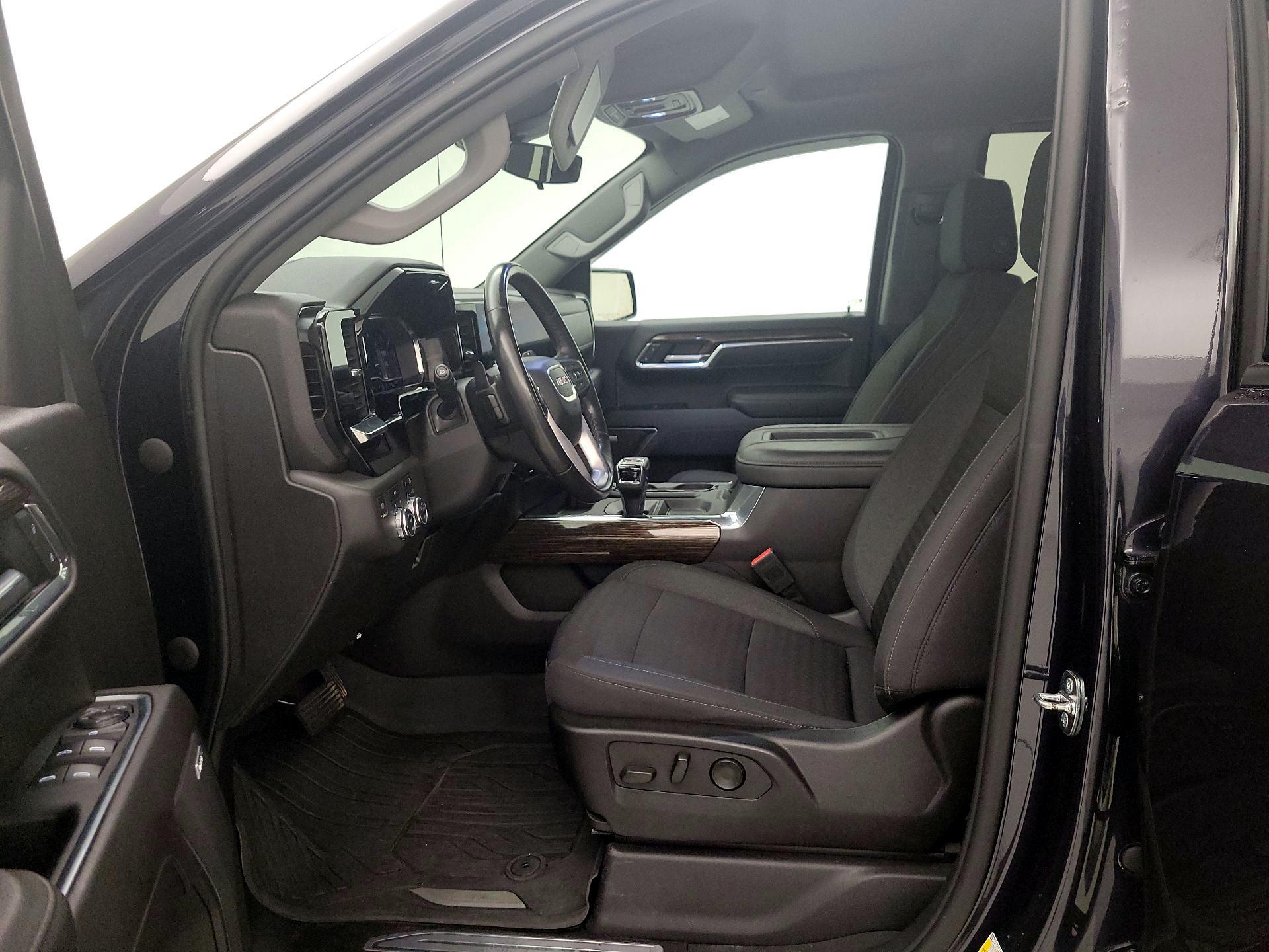 Thumbnail: 2022 GMC Sierra 1500 - 11