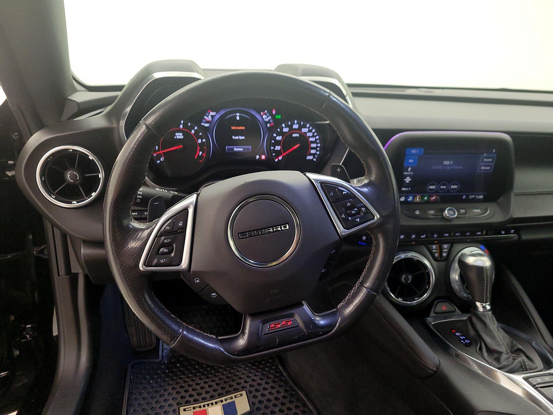 Thumbnail: 2019 Chevrolet Camaro - 10