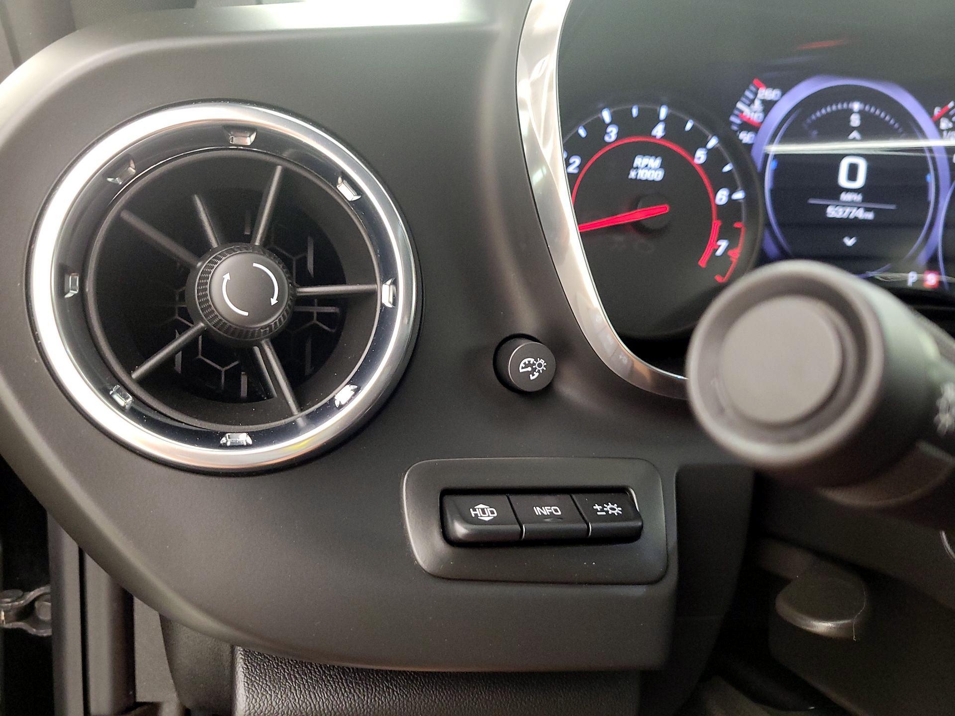 Thumbnail: 2019 Chevrolet Camaro - 13