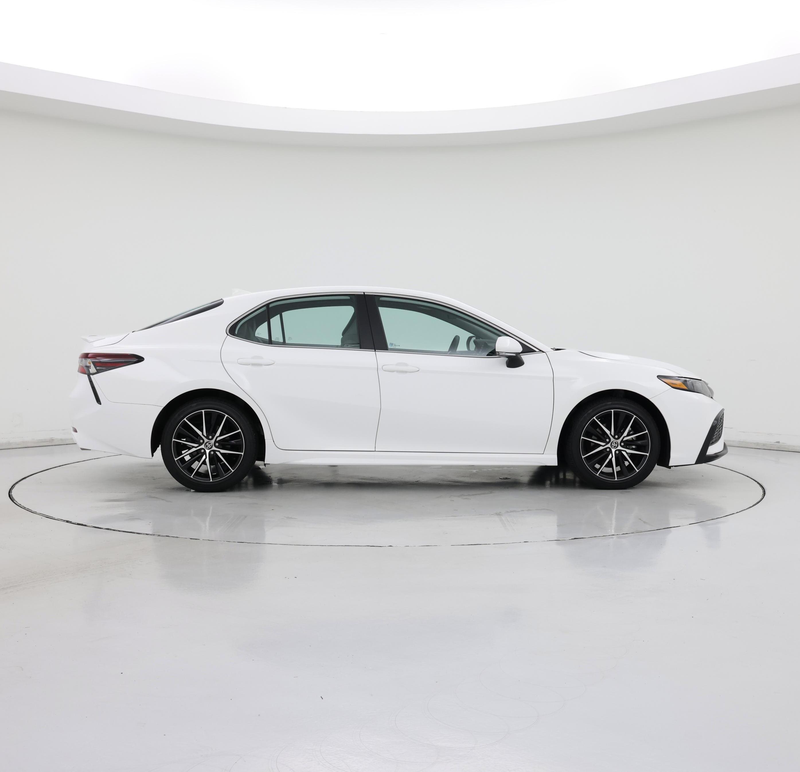 Thumbnail: 2024 Toyota Camry - 7