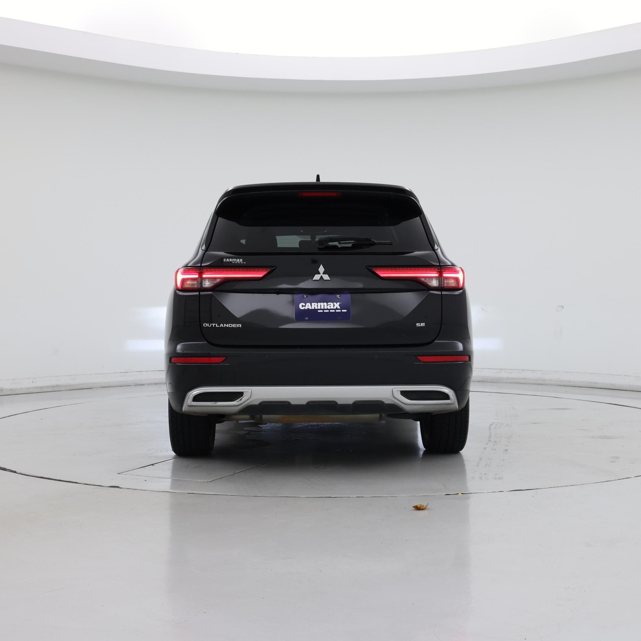 Thumbnail: 2022 Mitsubishi Outlander - 6