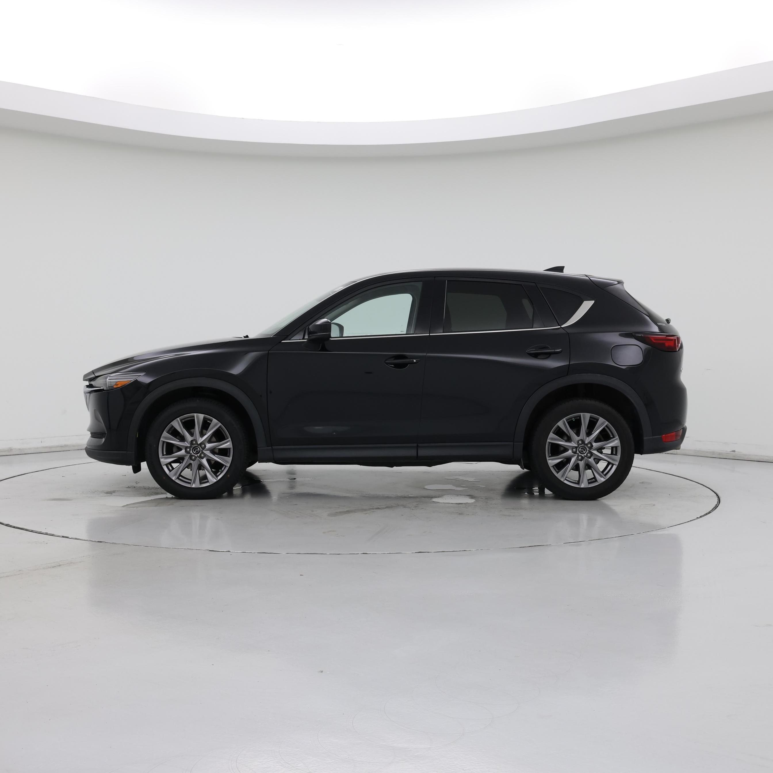 Thumbnail: 2020 Mazda CX-5 - 3