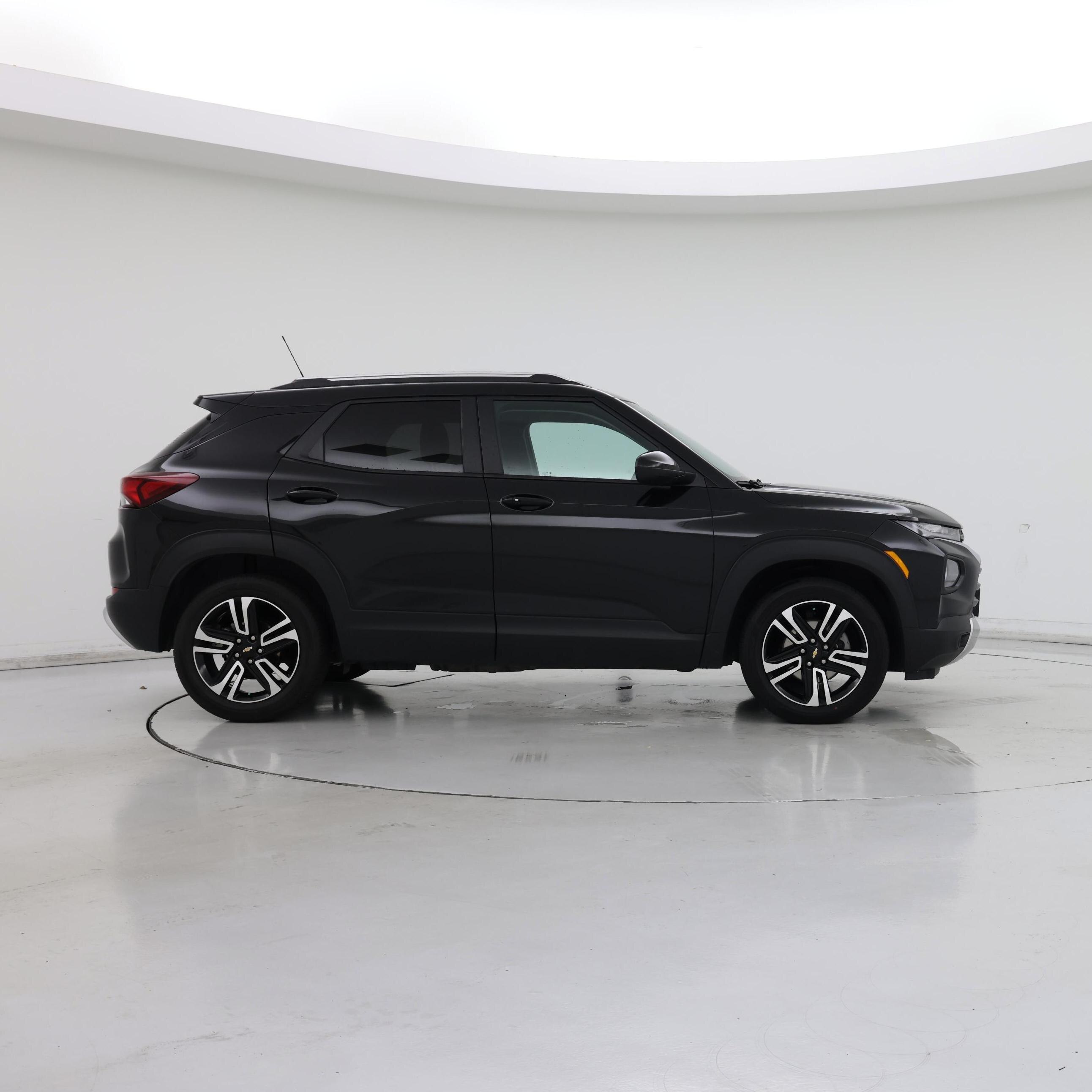 Thumbnail: 2023 Chevrolet TrailBlazer - 7
