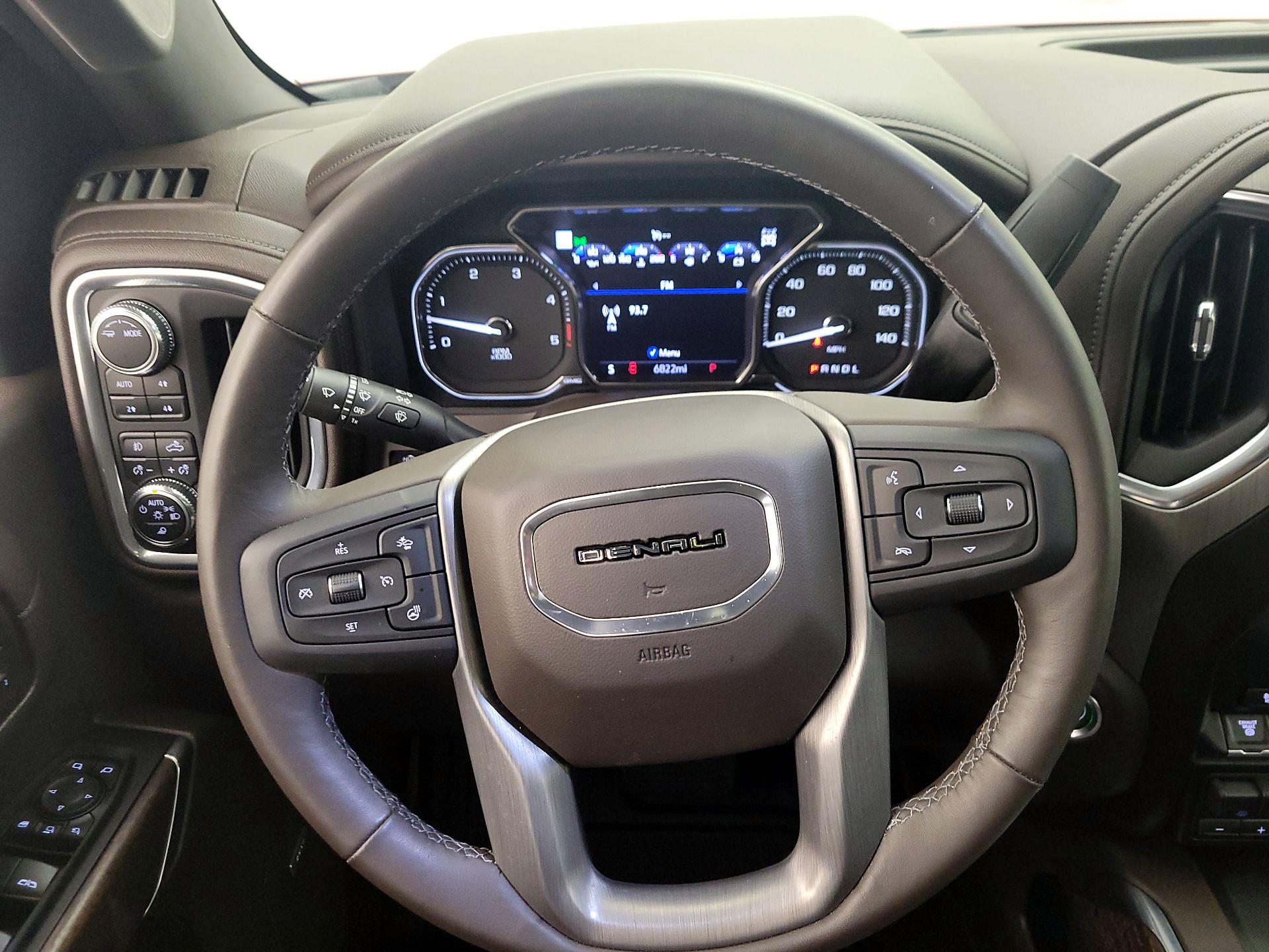 Thumbnail: 2022 GMC Sierra 3500 - 10