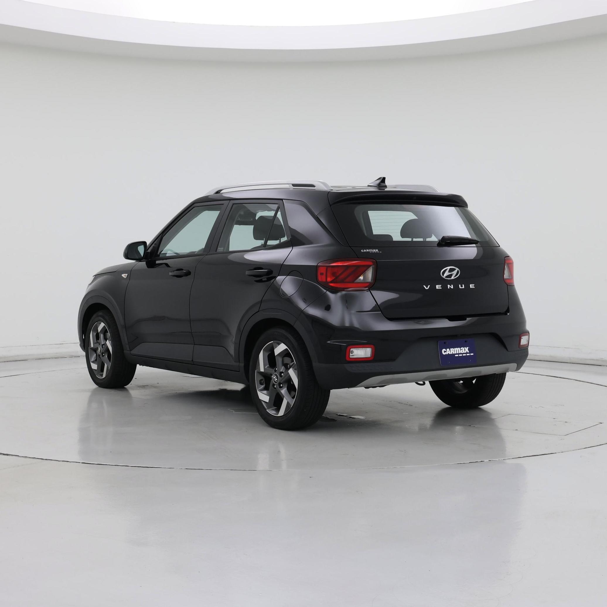 Thumbnail: 2022 Hyundai Venue - 2