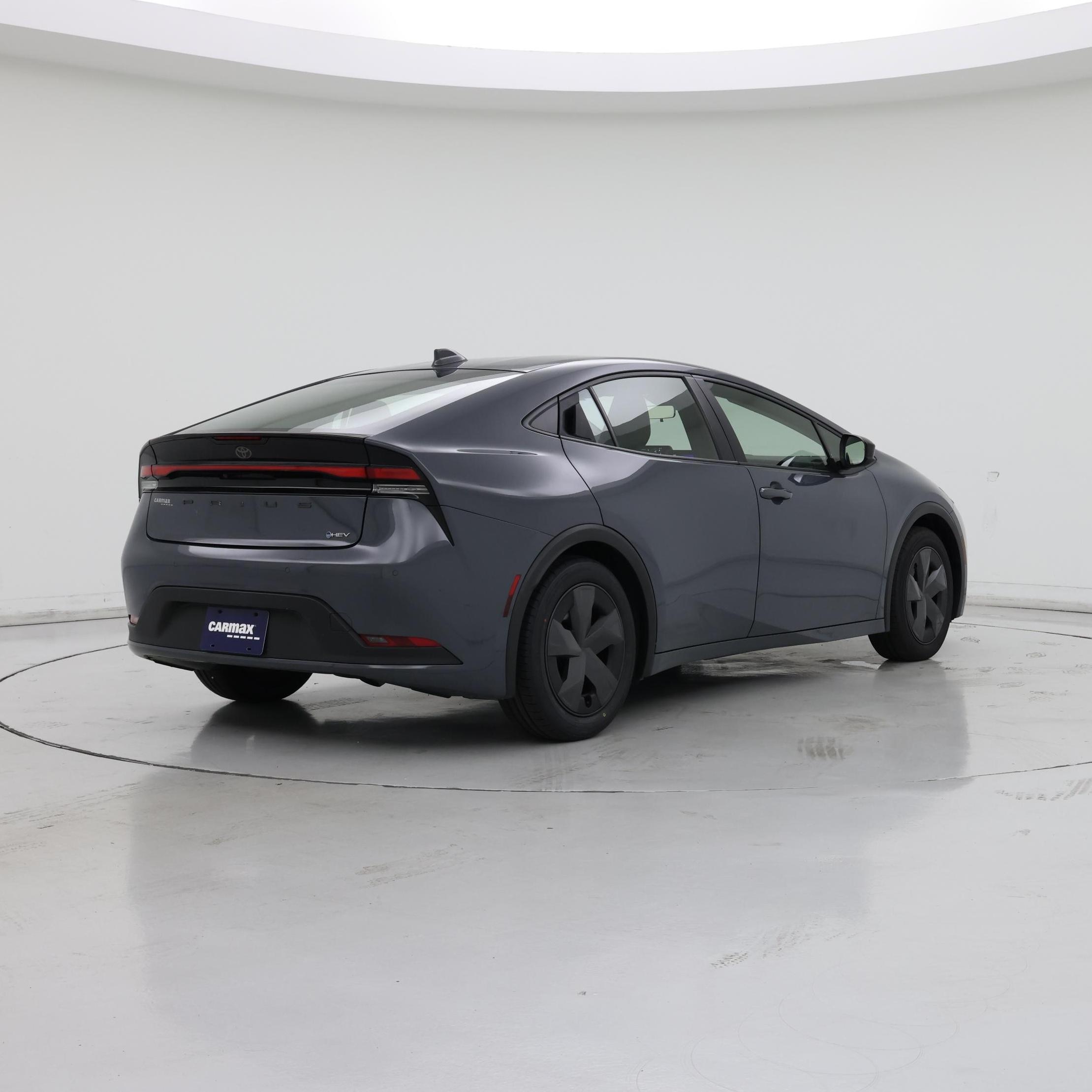Thumbnail: 2024 Toyota Prius - 8