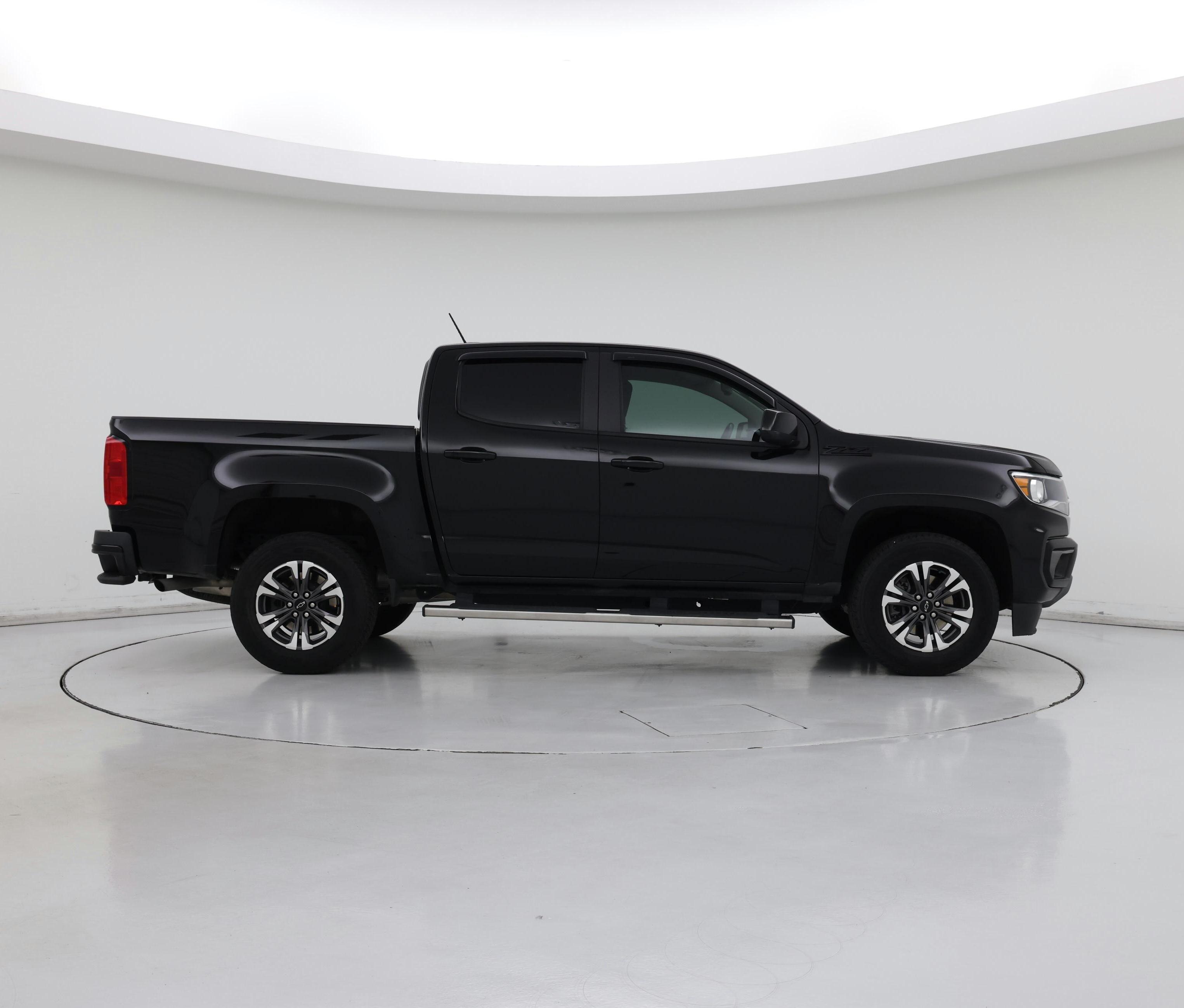 Thumbnail: 2022 Chevrolet Colorado - 7