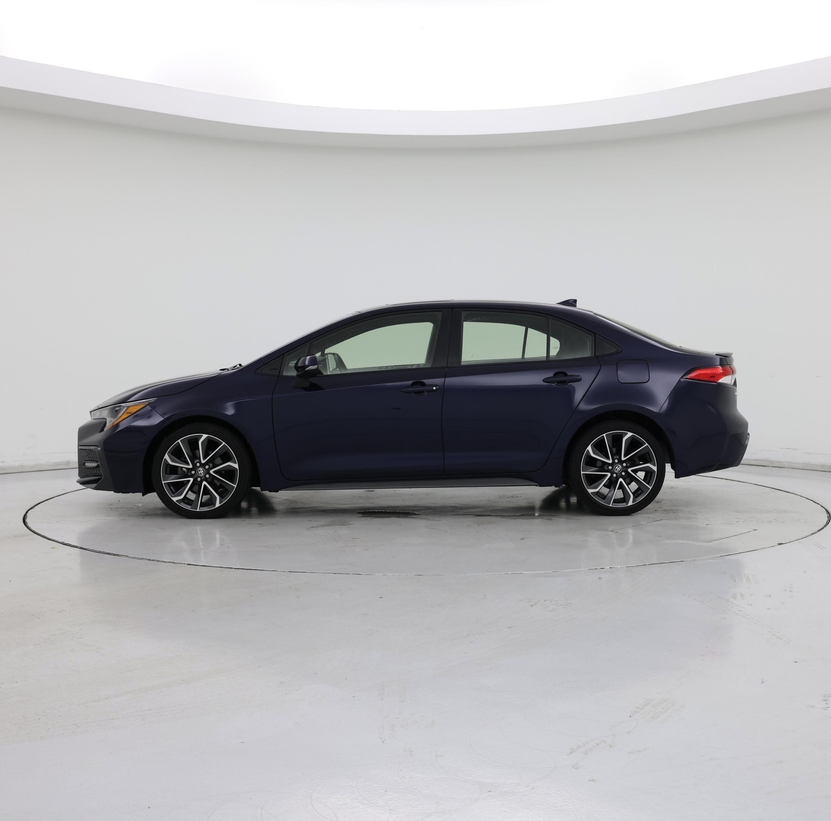 Thumbnail: 2021 Toyota Corolla - 3